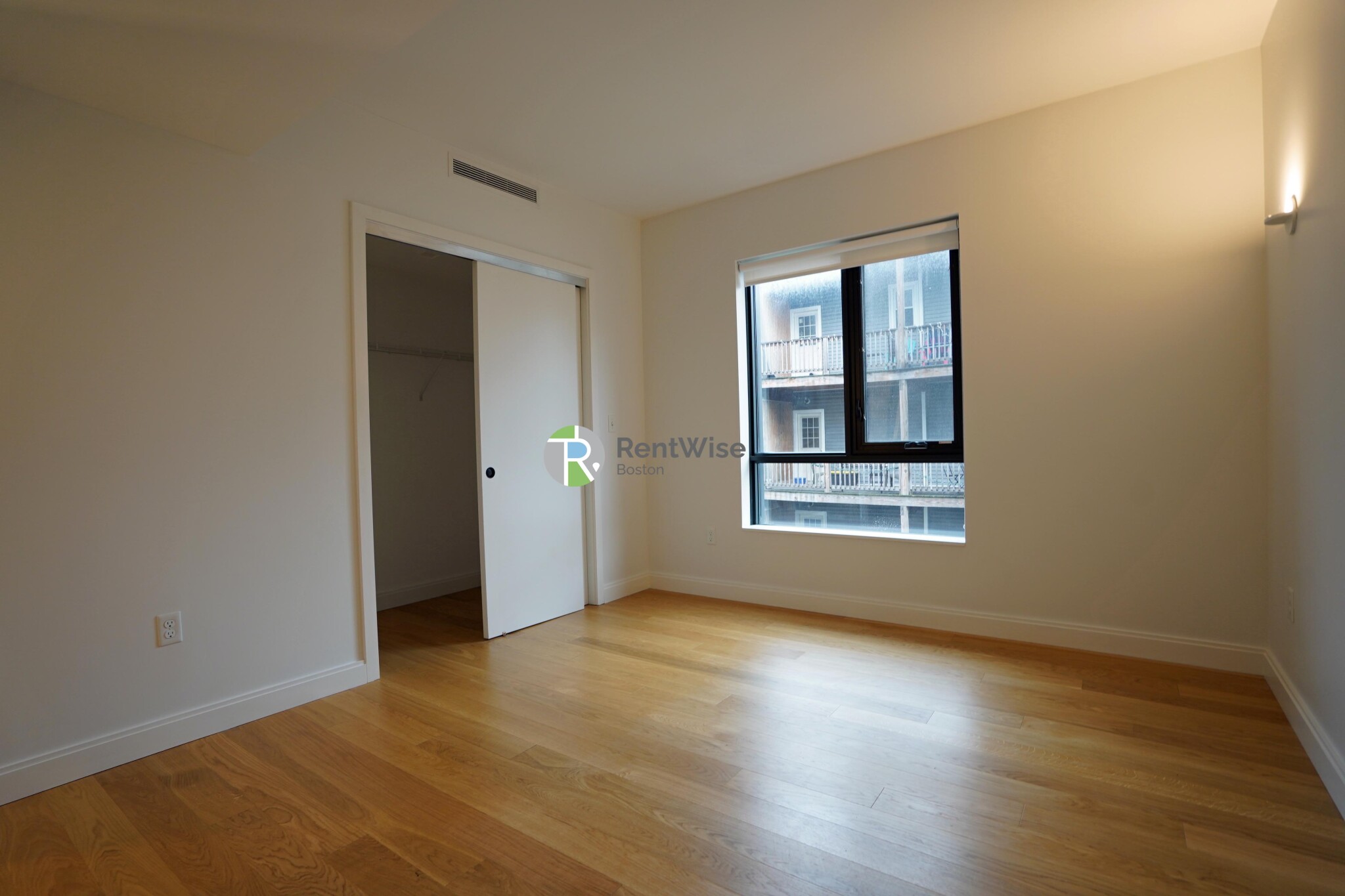 83 Gardner St, Allston