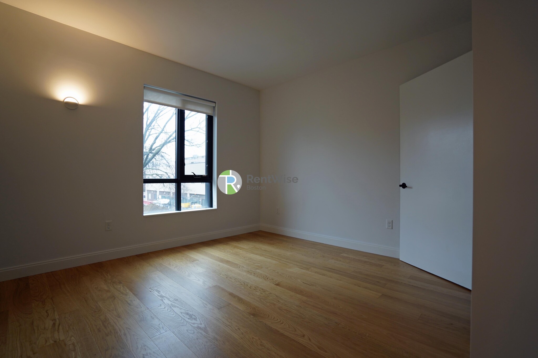 83 Gardner St, Allston