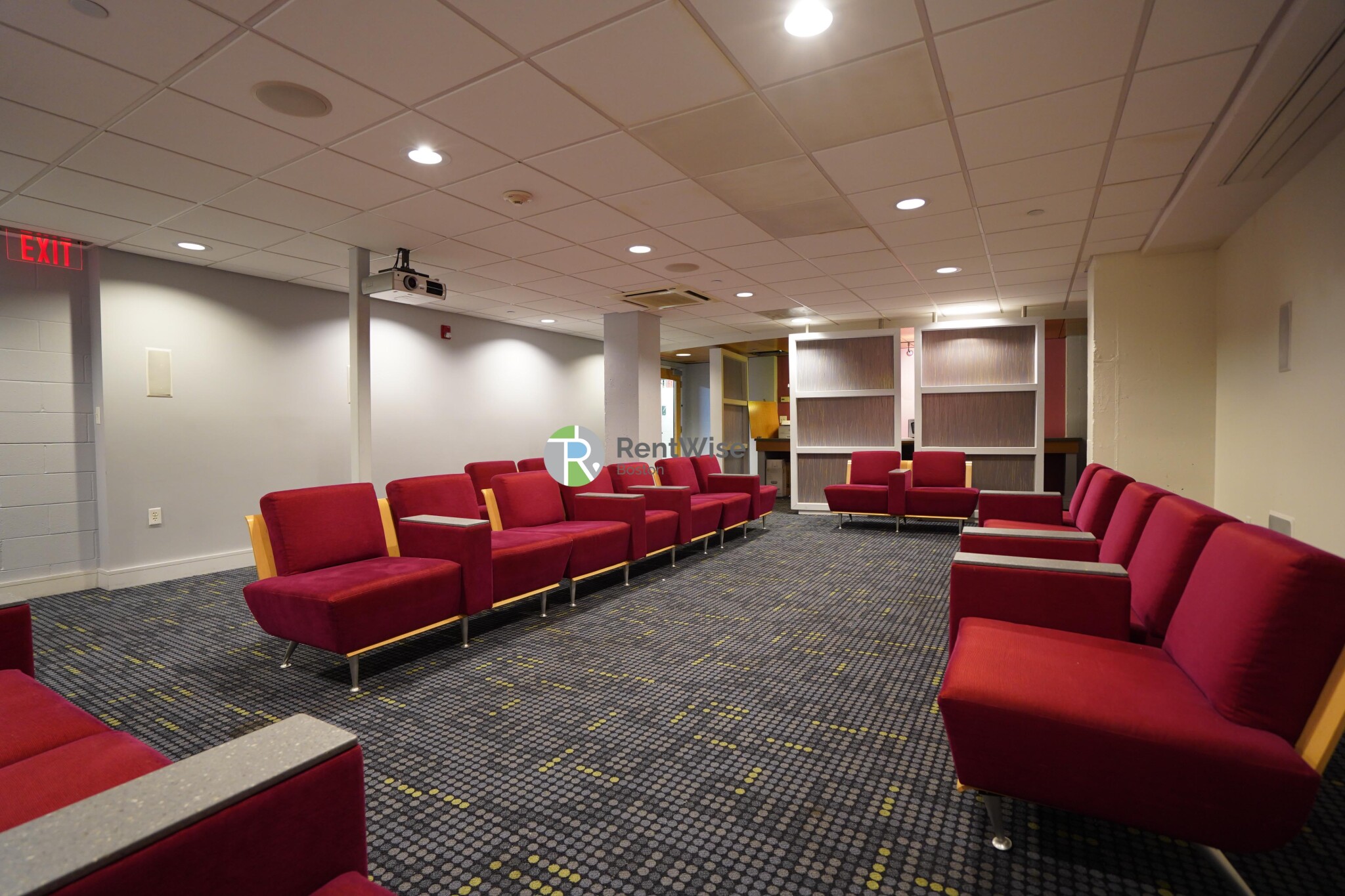 175 Freeman St, North Brookline