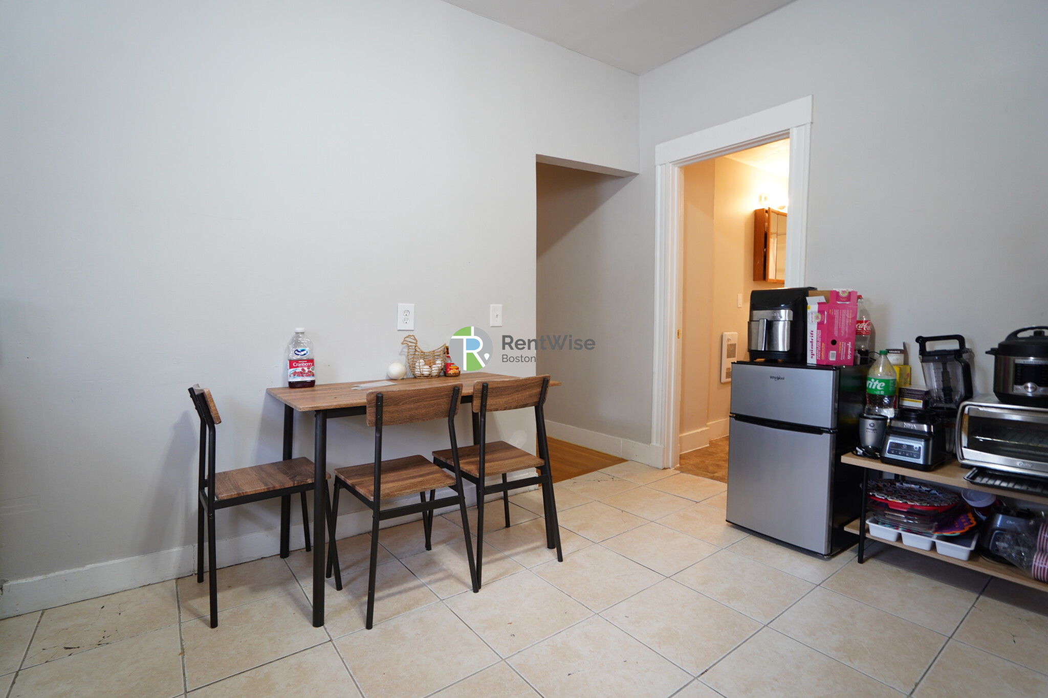 19 Roseclair St, Dorchester