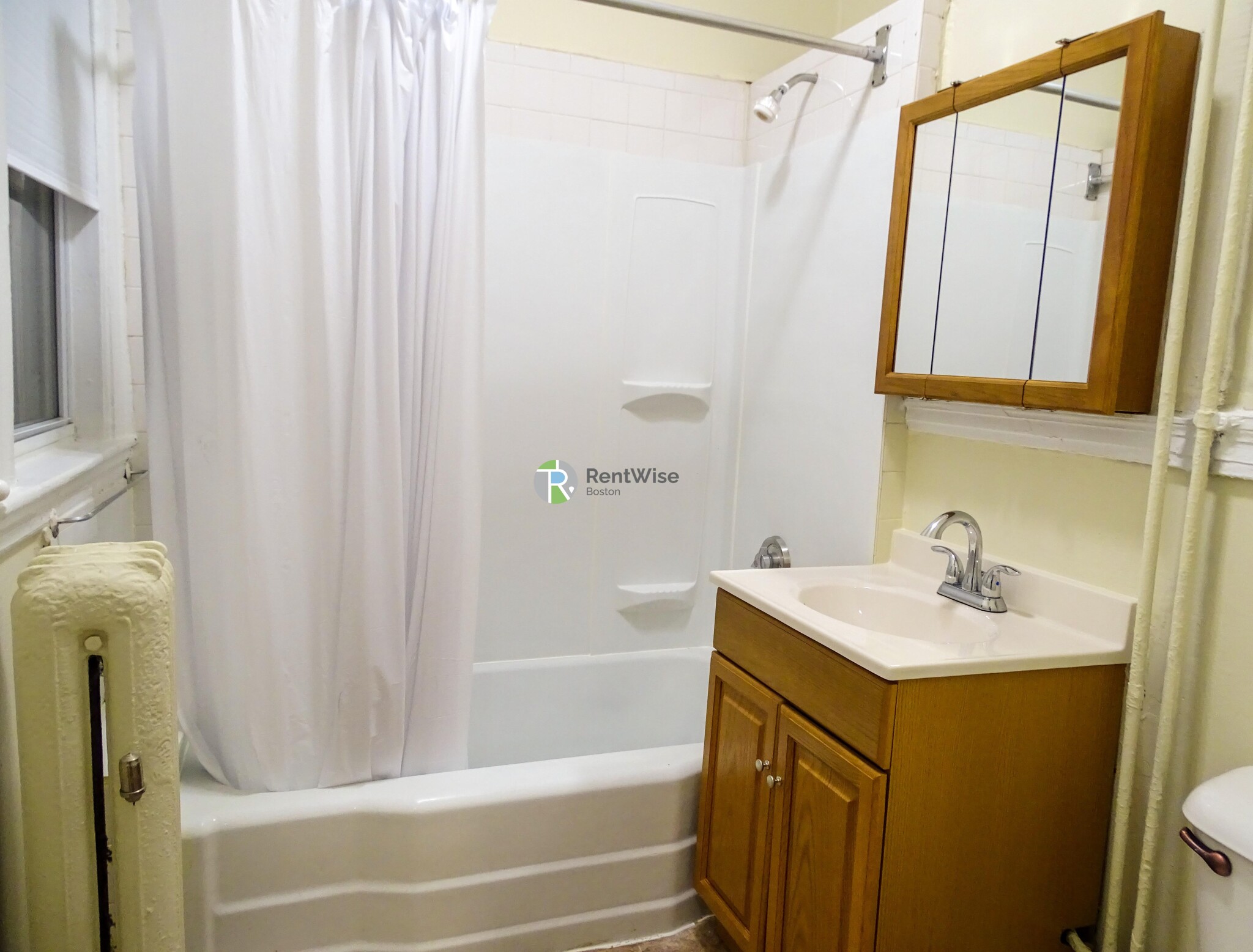 1114 Commonwealth Ave, Allston