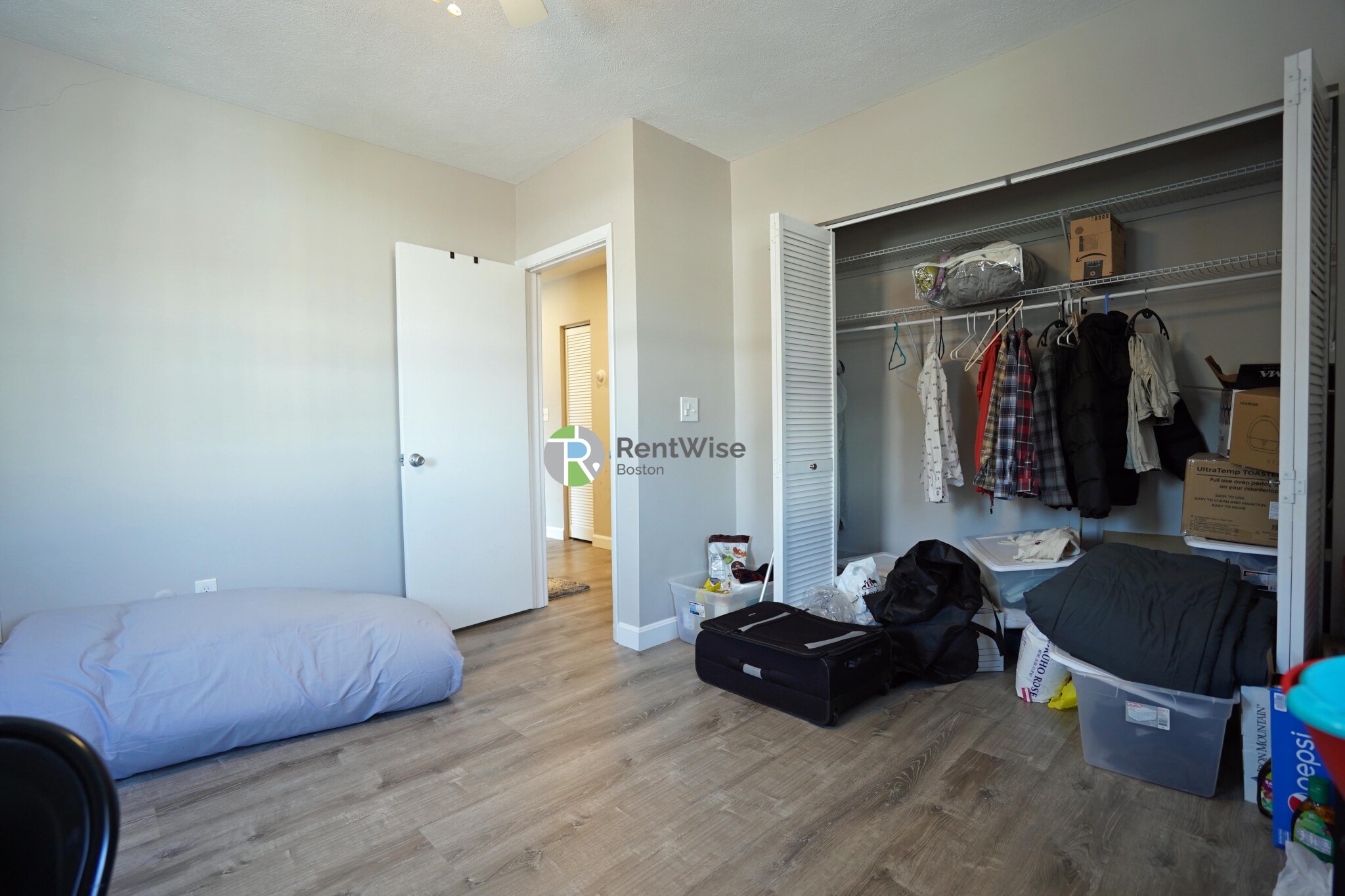 106 Tremont St, Brighton