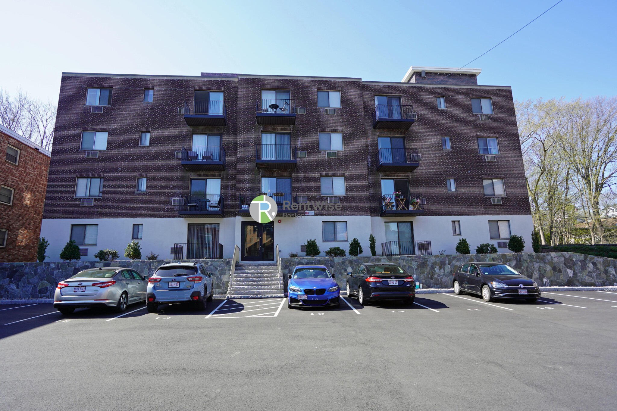 106 Tremont St, Brighton