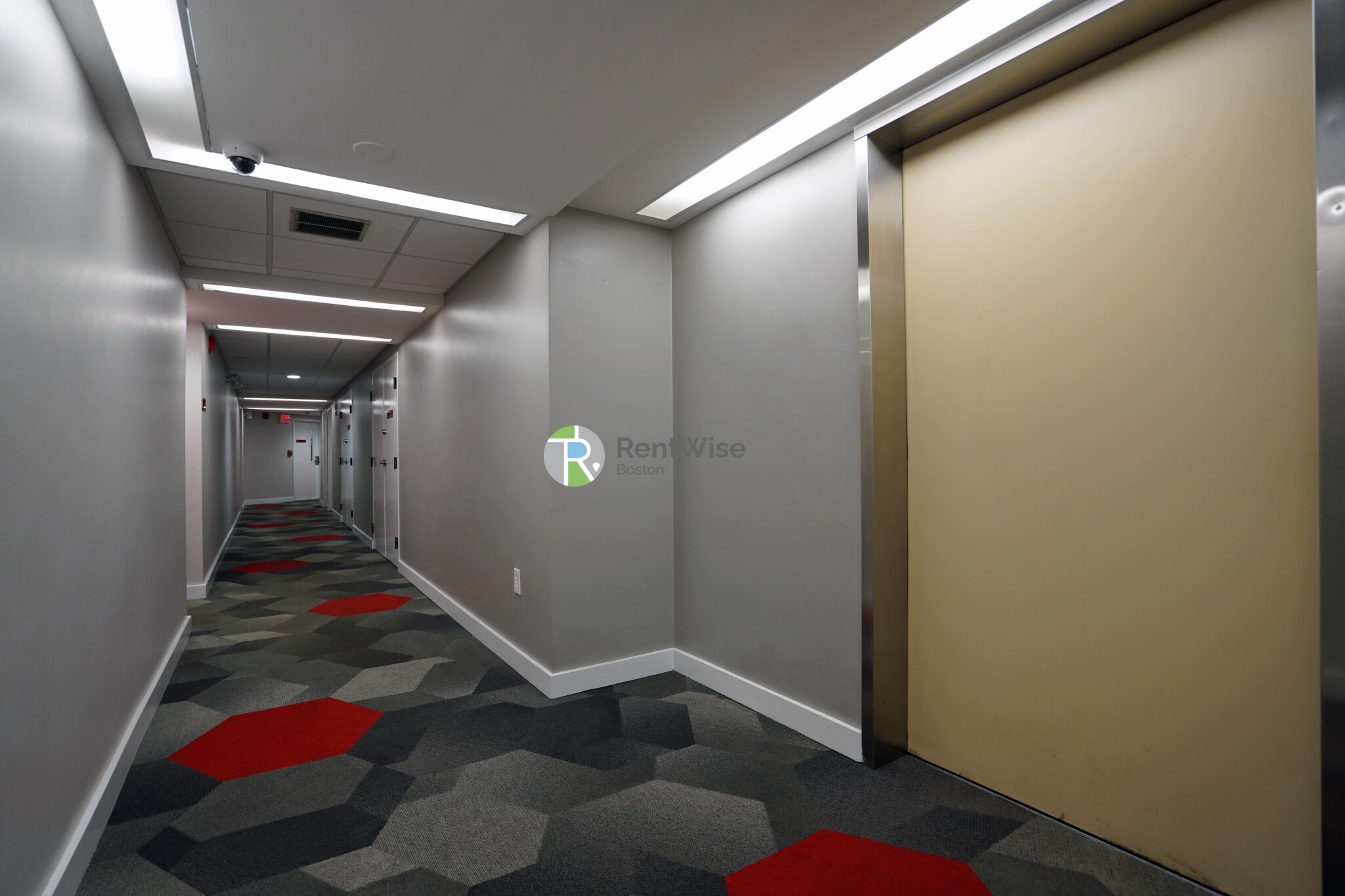 25 Webster Ave, Ward Two