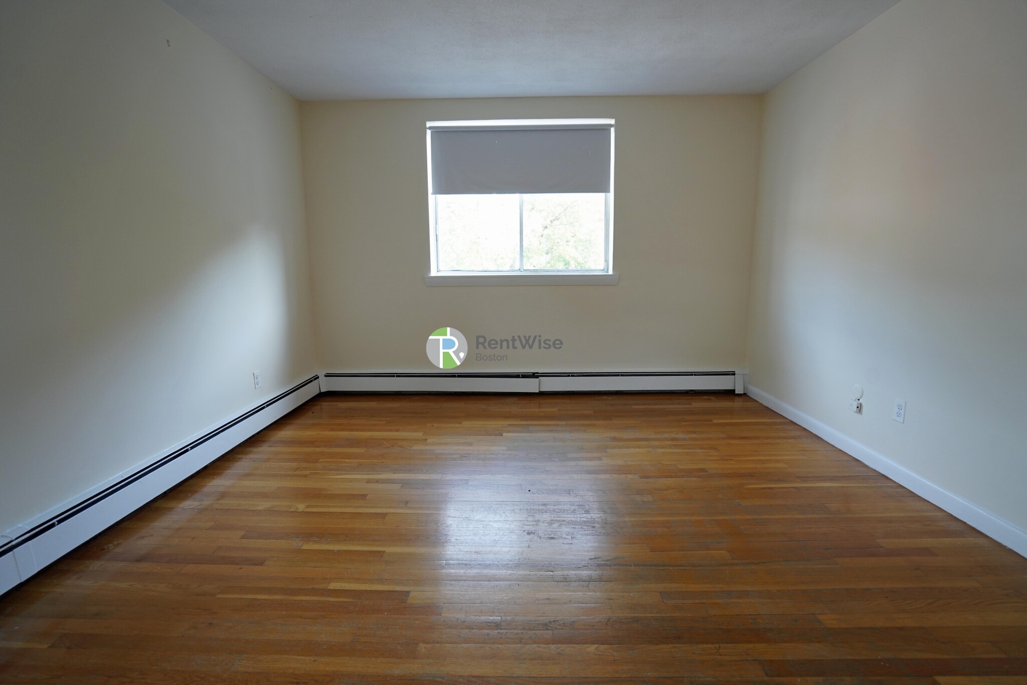 88 Gardner St, Allston