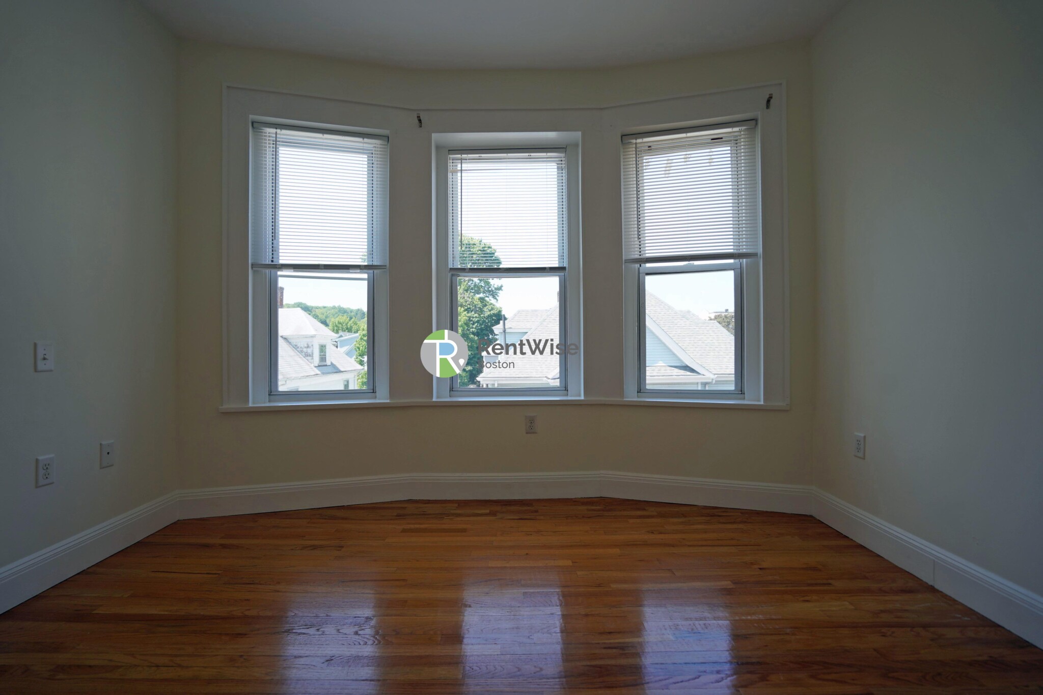 10 Brainerd Rd, Allston