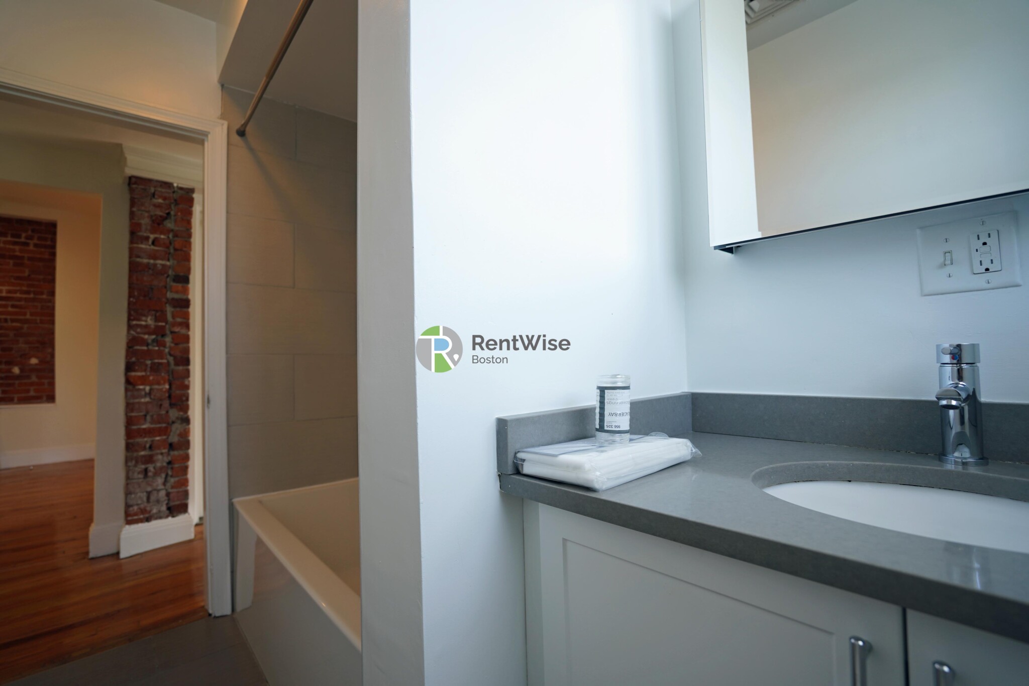 10 Brainerd Rd, Allston