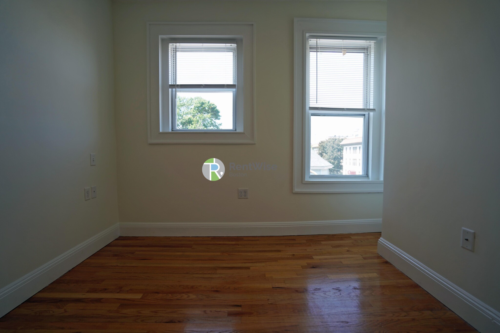 10 Brainerd Rd, Allston