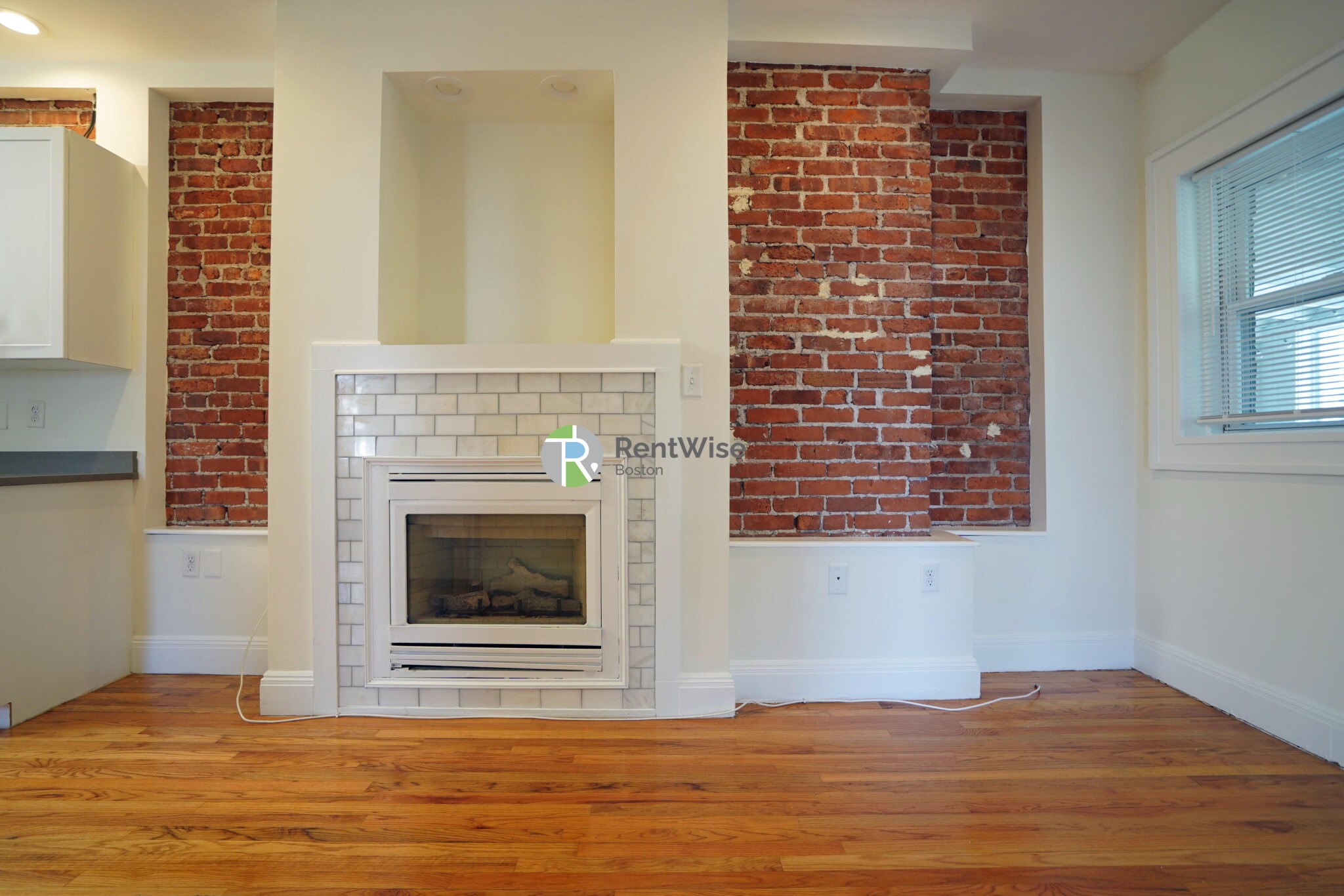 10 Brainerd Rd, Allston