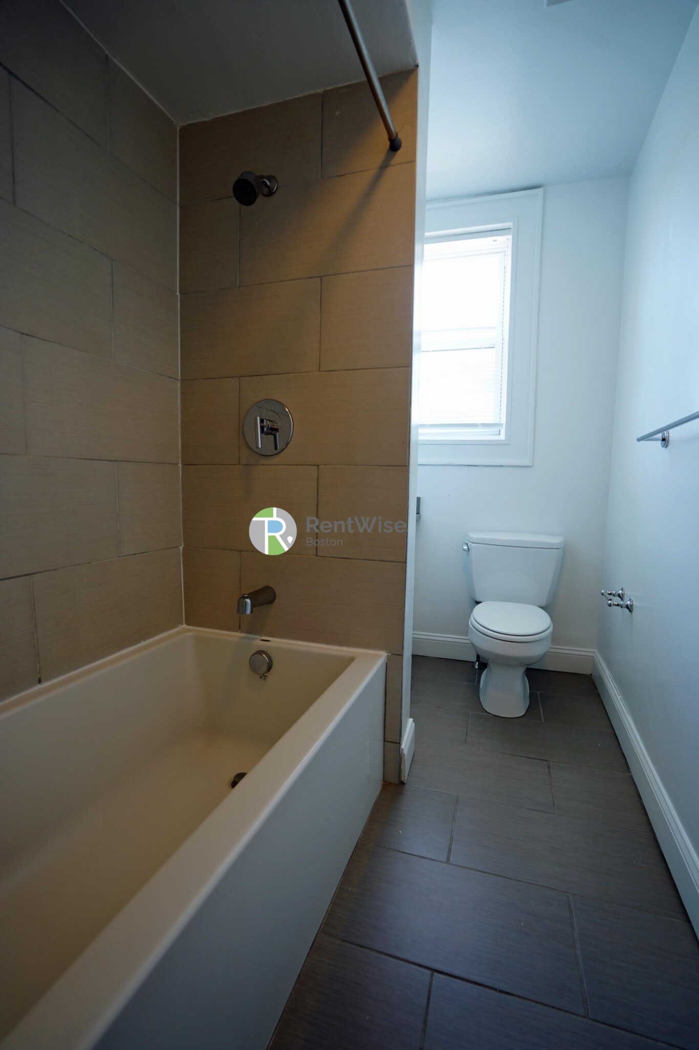 10 Brainerd Rd, Allston