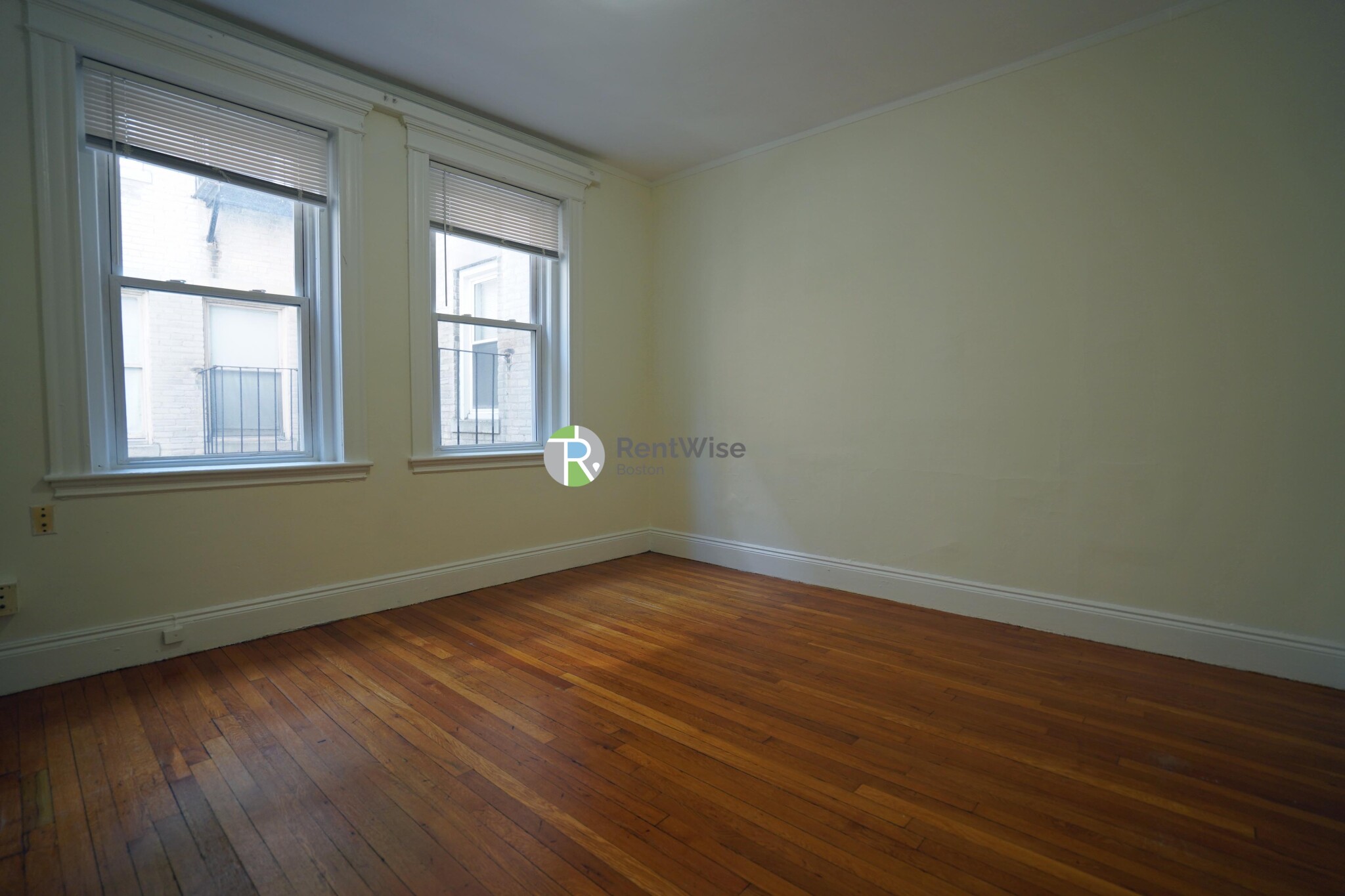 10 Orkney Rd, Brighton