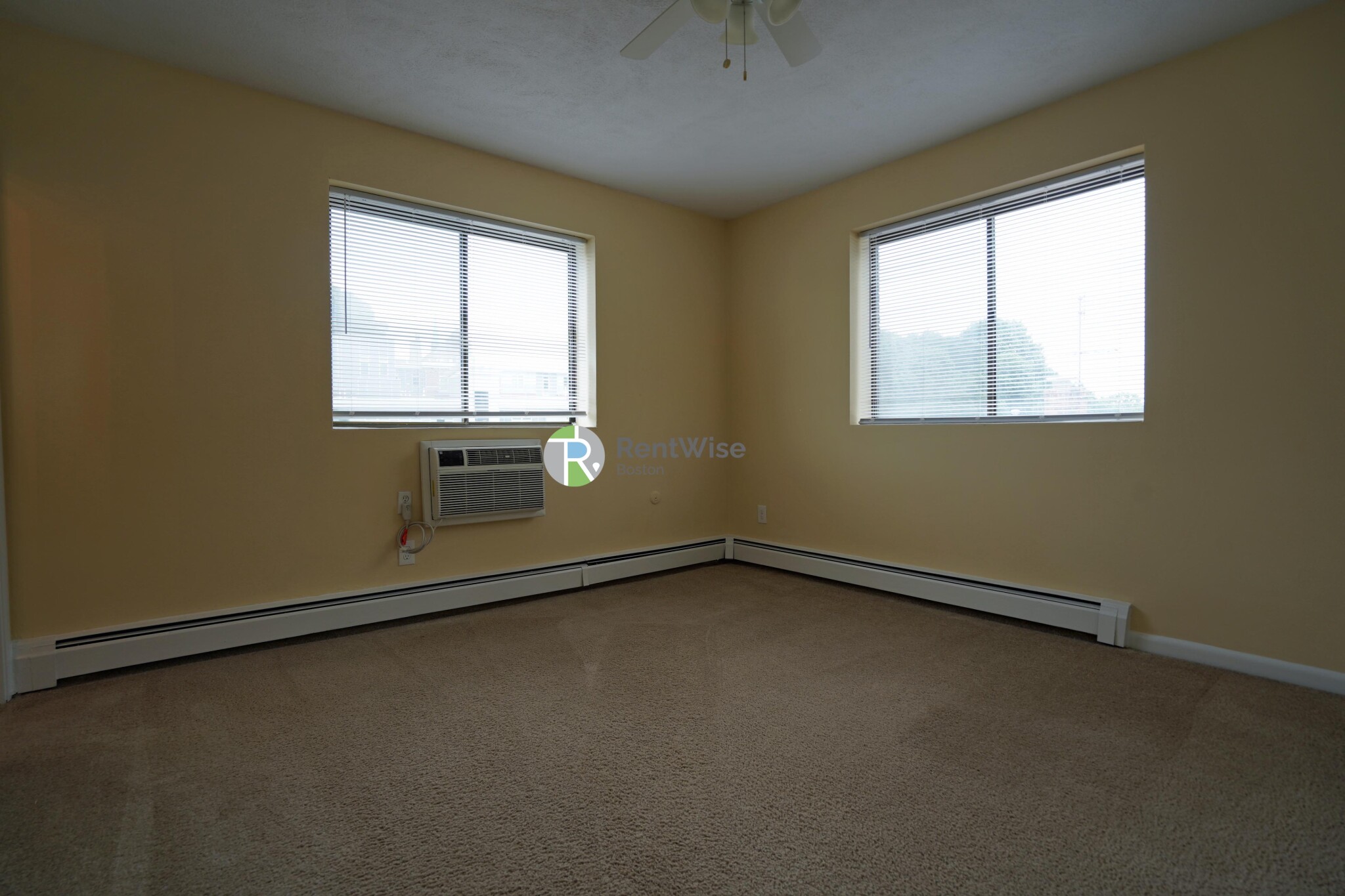 106 Tremont St, Brighton