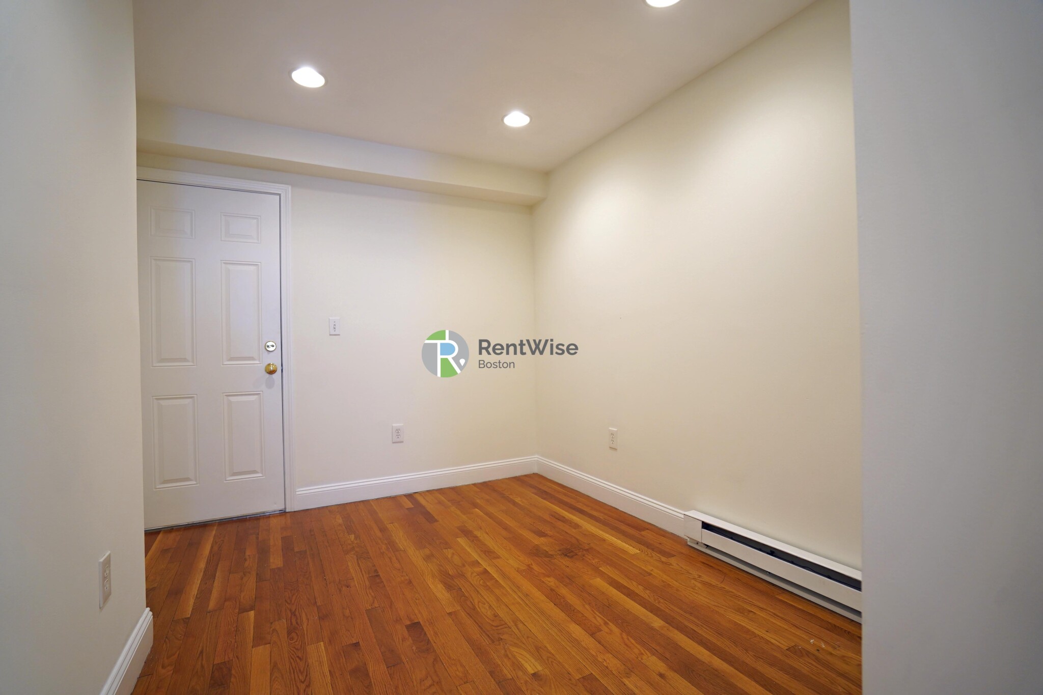 1298 Commonwealth Ave, Allston