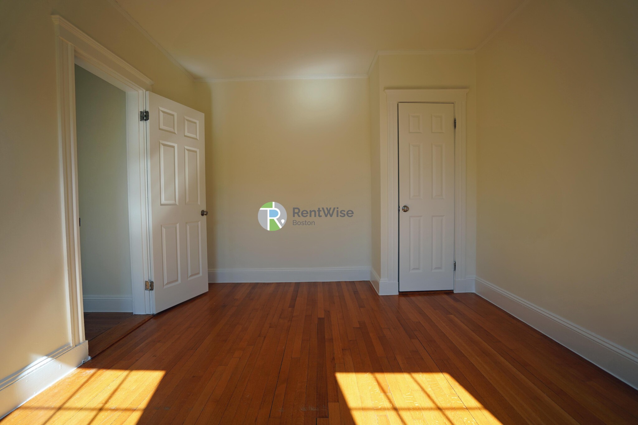 1850 Commonwealth Ave, Brighton