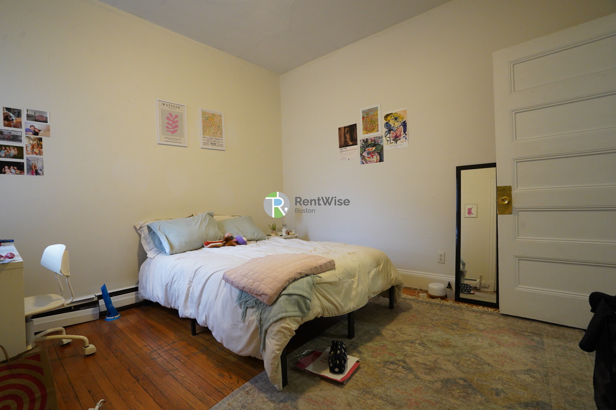 72 Gardner St, Allston