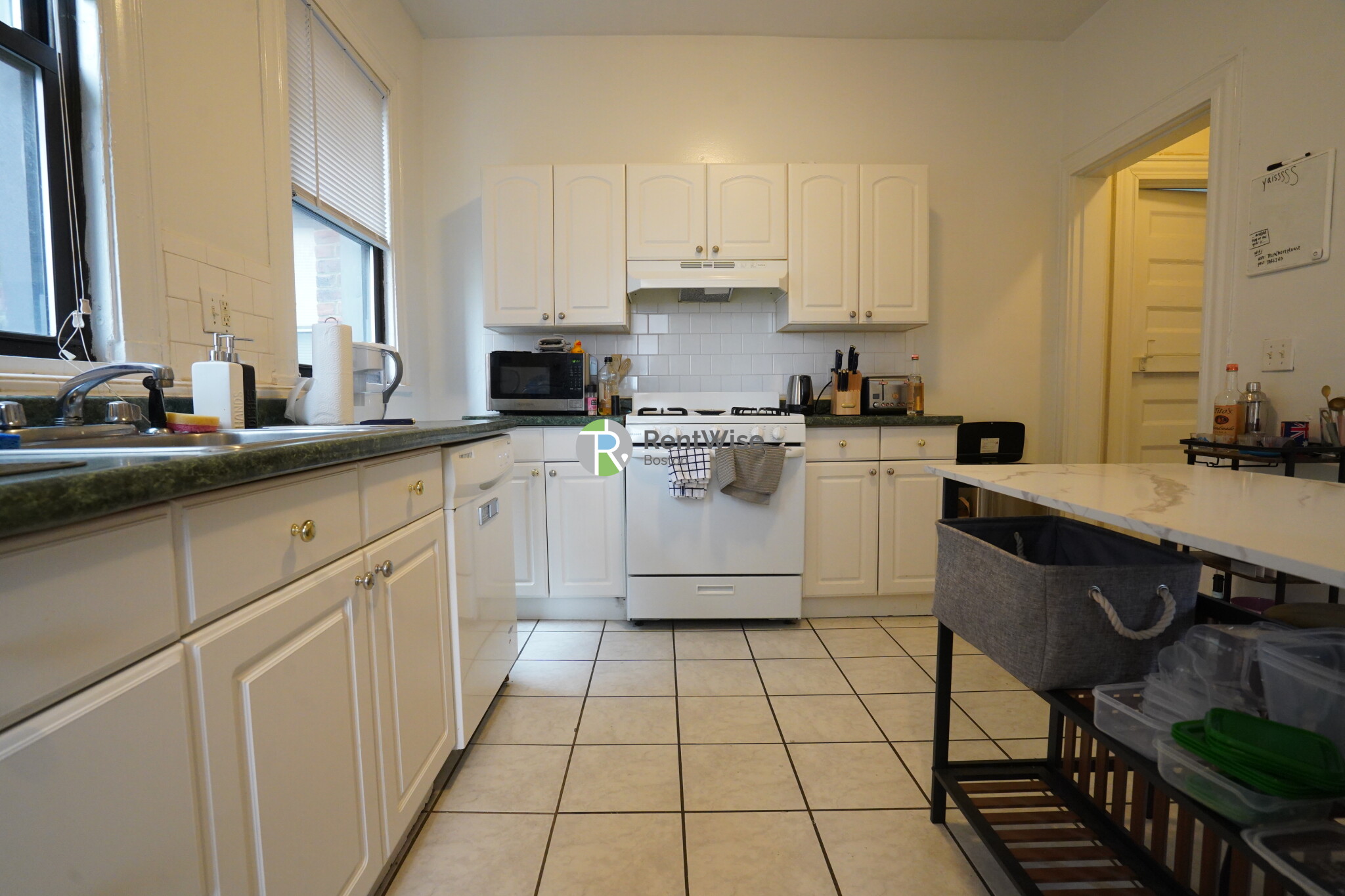 72 Gardner St, Allston