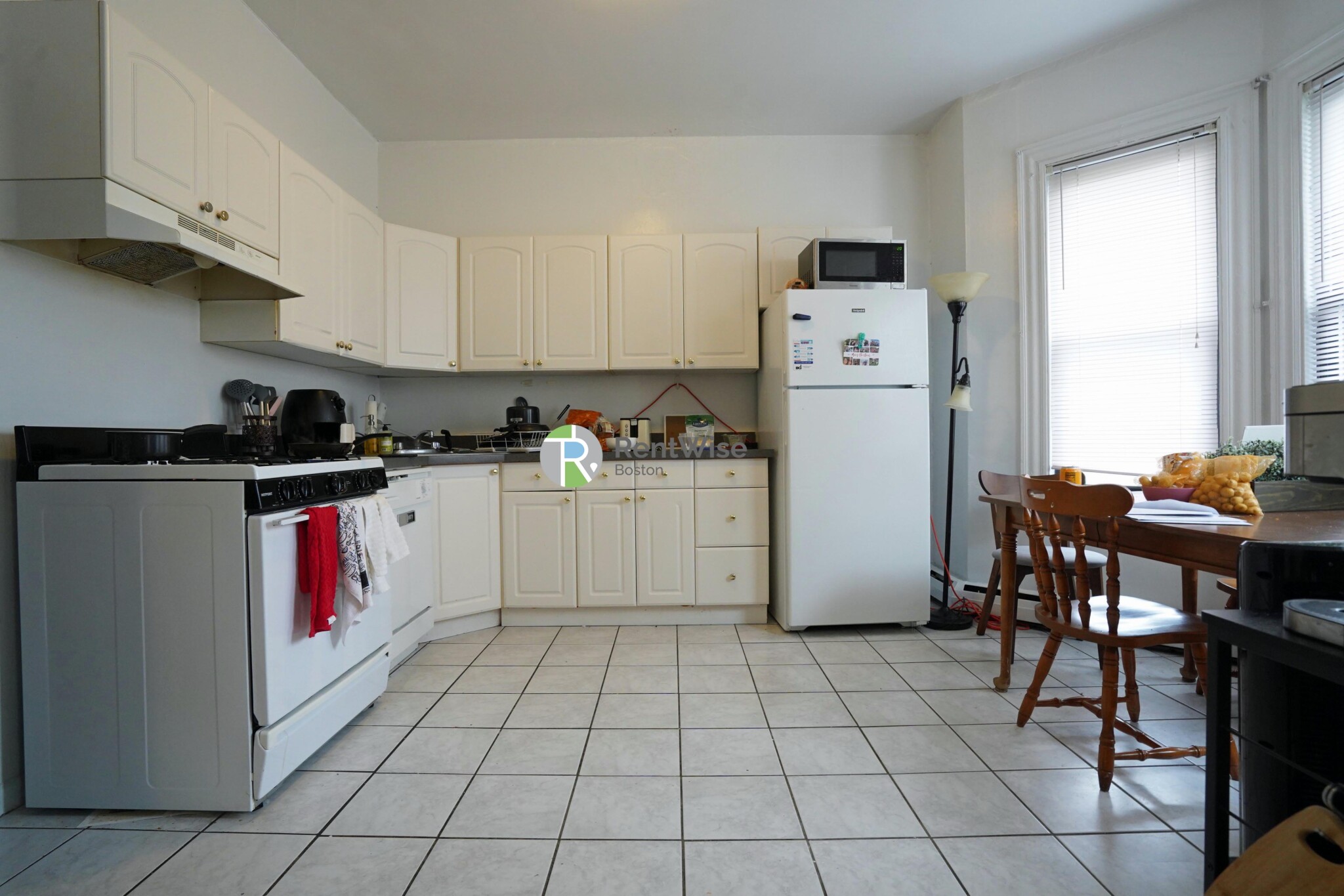 72 Gardner St, Allston