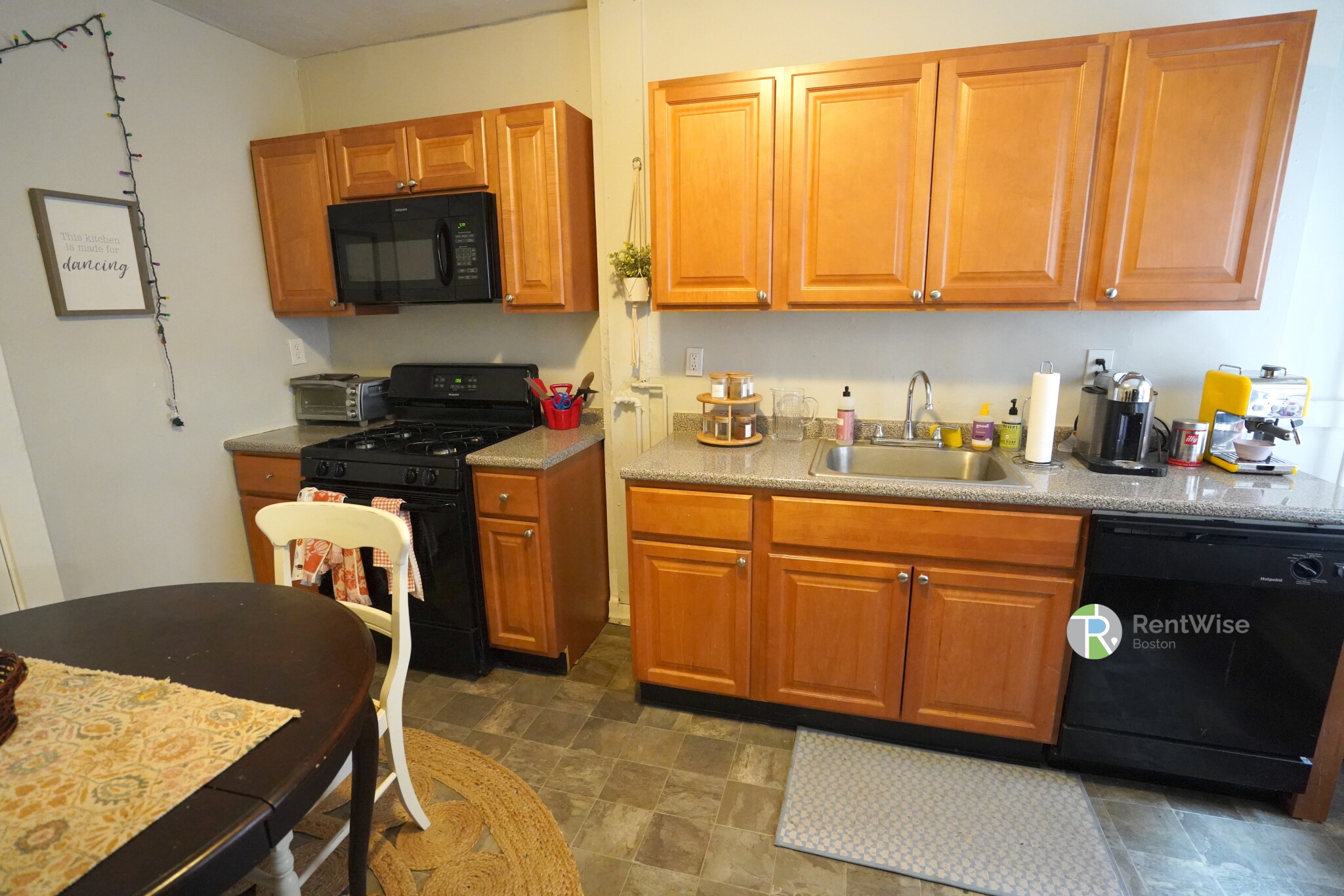 218 South St, Jamaica Plain