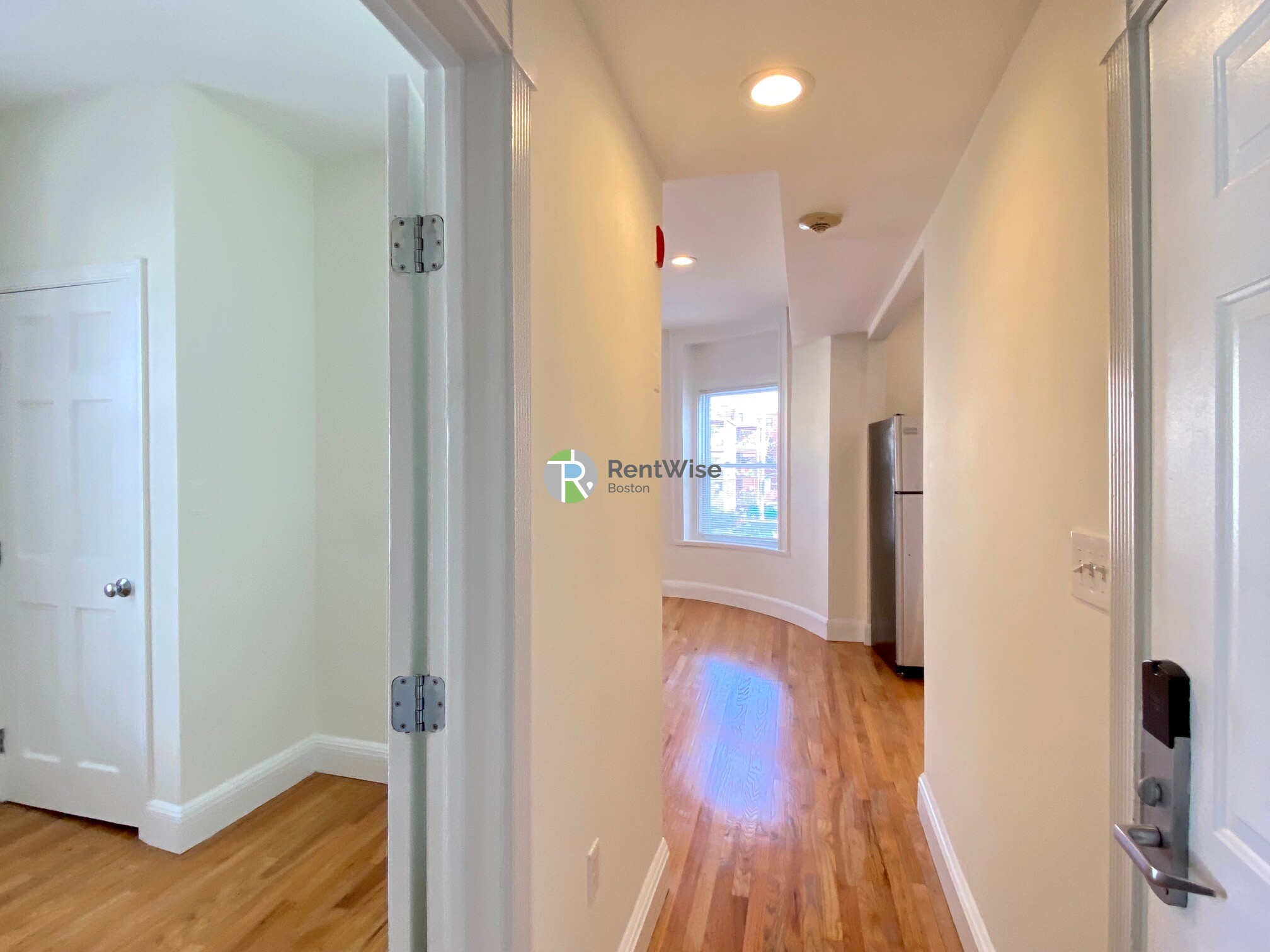 10 Brainerd Rd, Allston