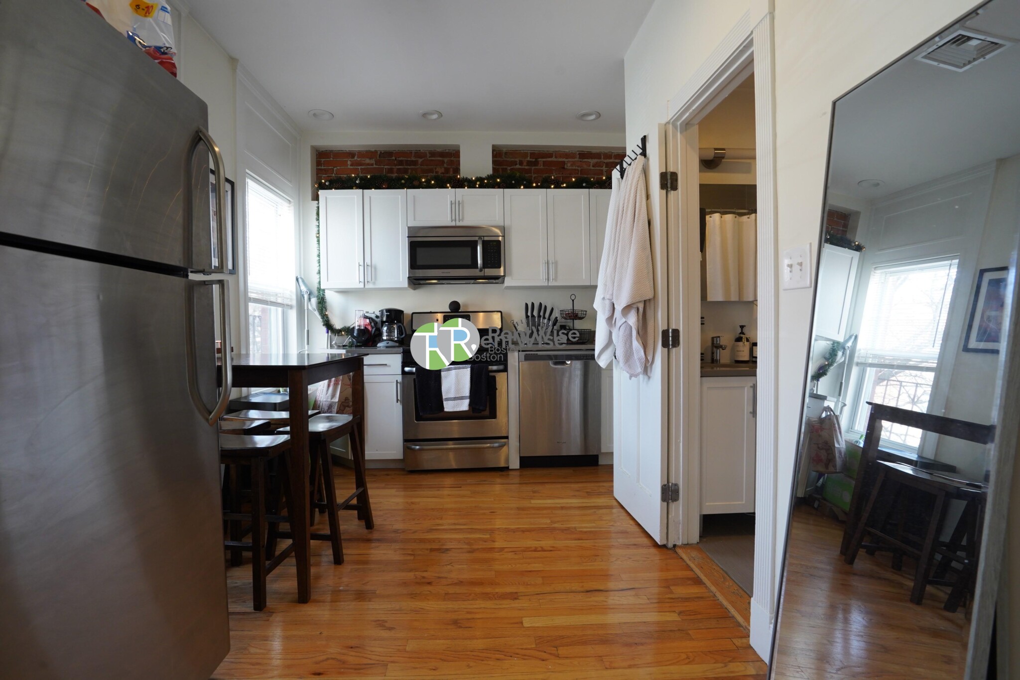 10 Brainerd Rd, Allston