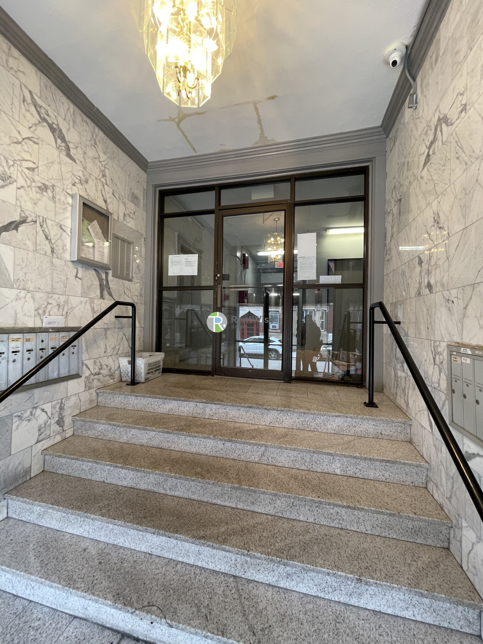 11 Royce Rd, Allston