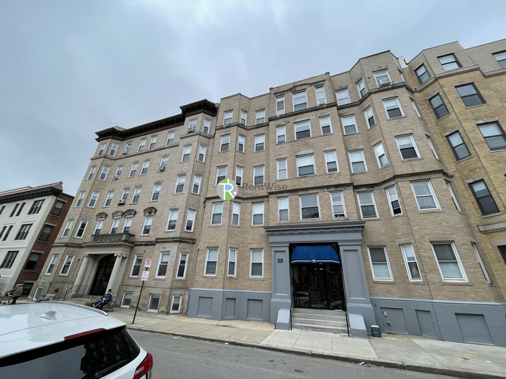 11 Royce Rd, Allston