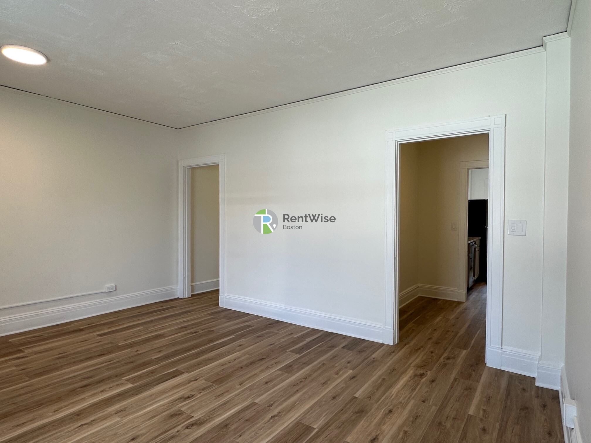 230 Walnut St, Newtonville