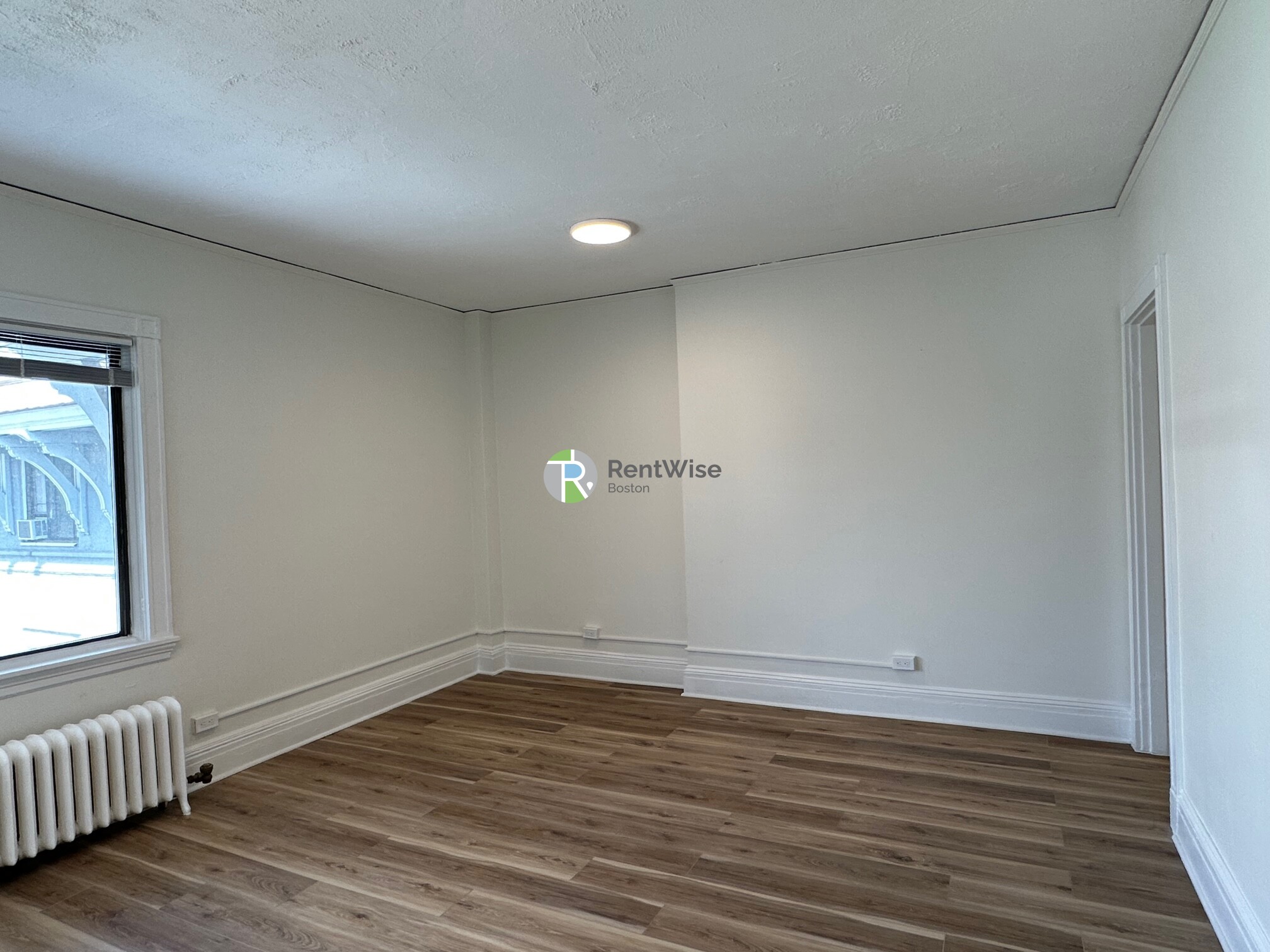 230 Walnut St, Newtonville