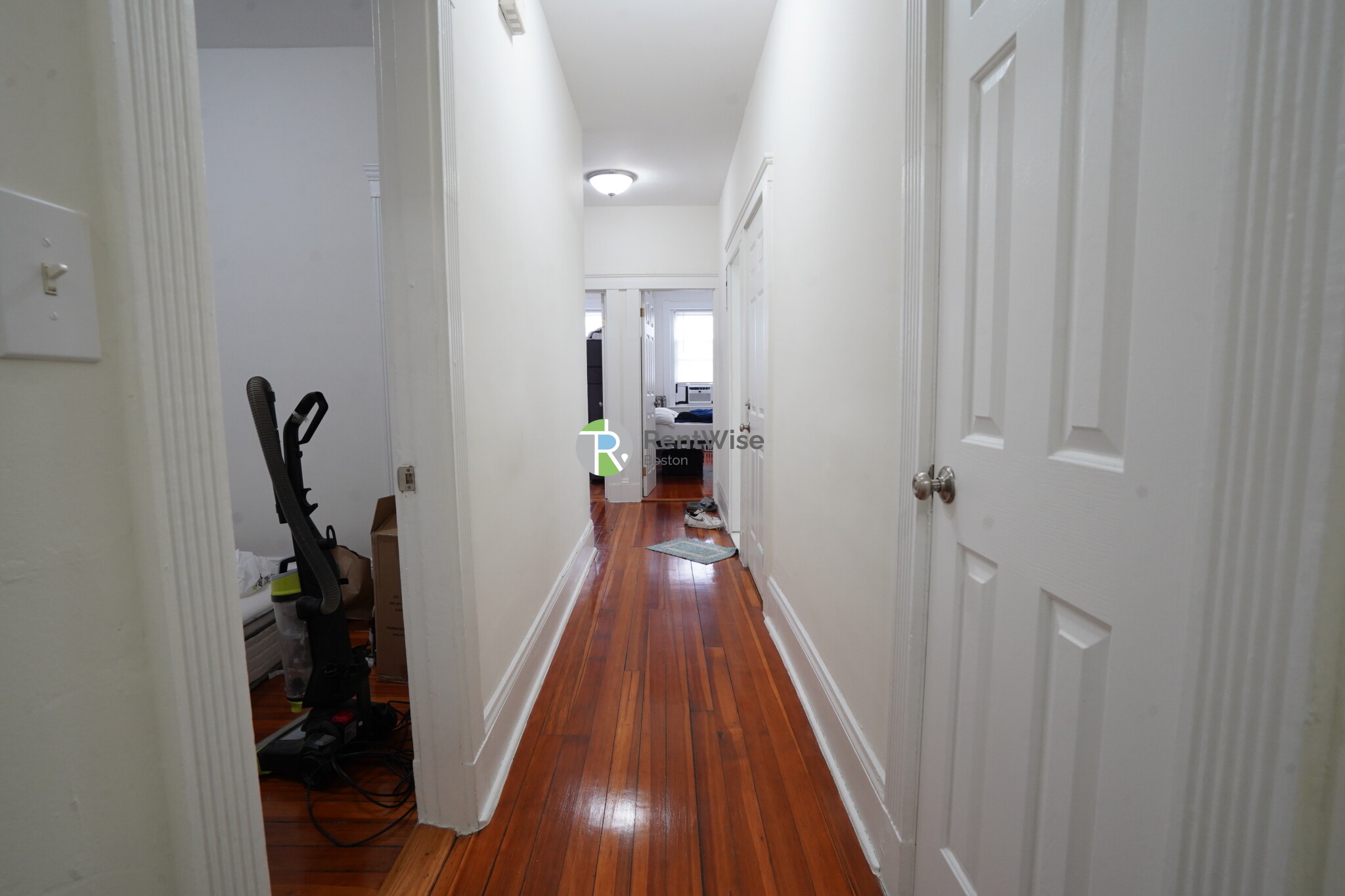 77 Brighton Ave, Allston