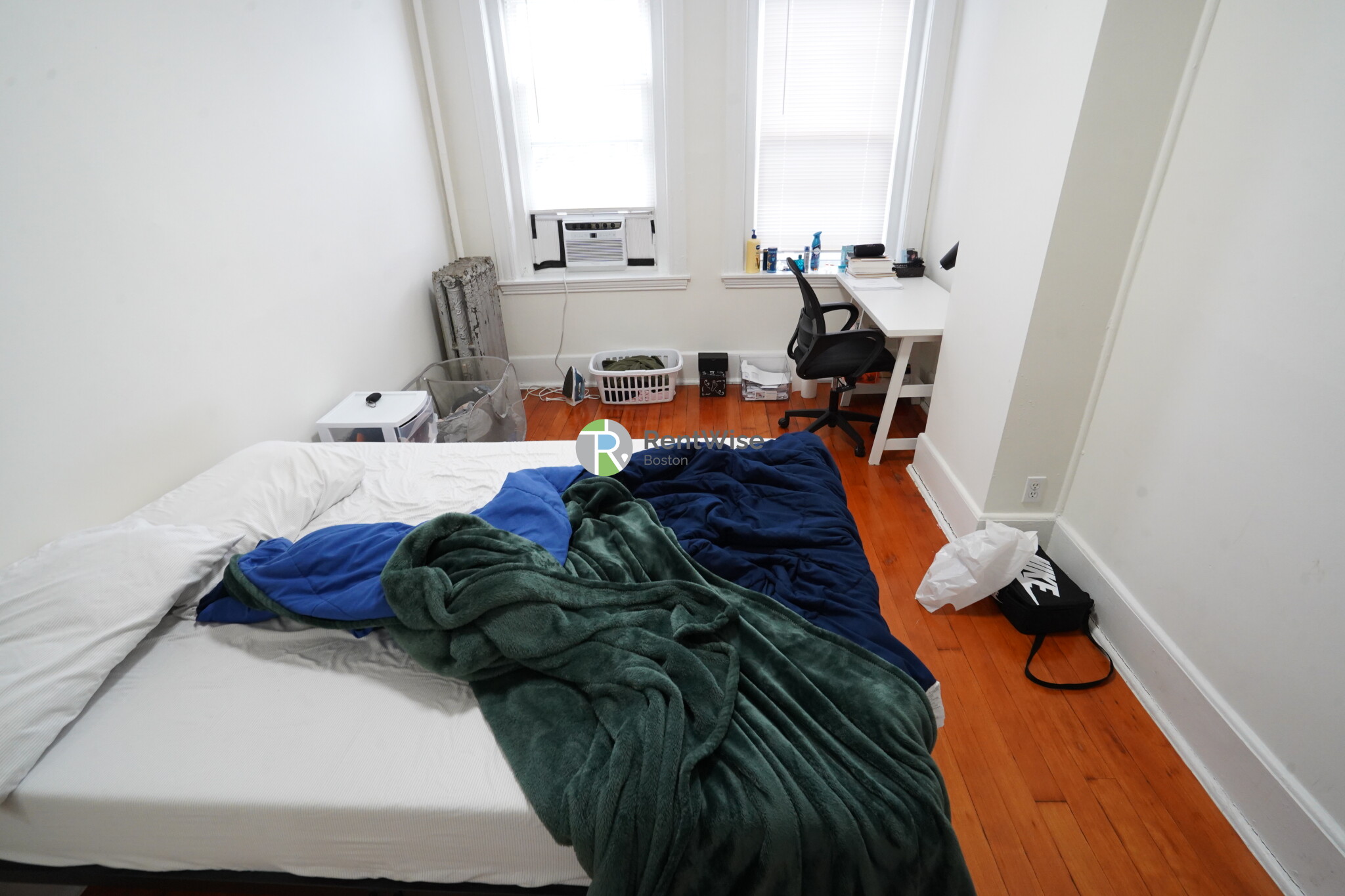 77 Brighton Ave, Allston