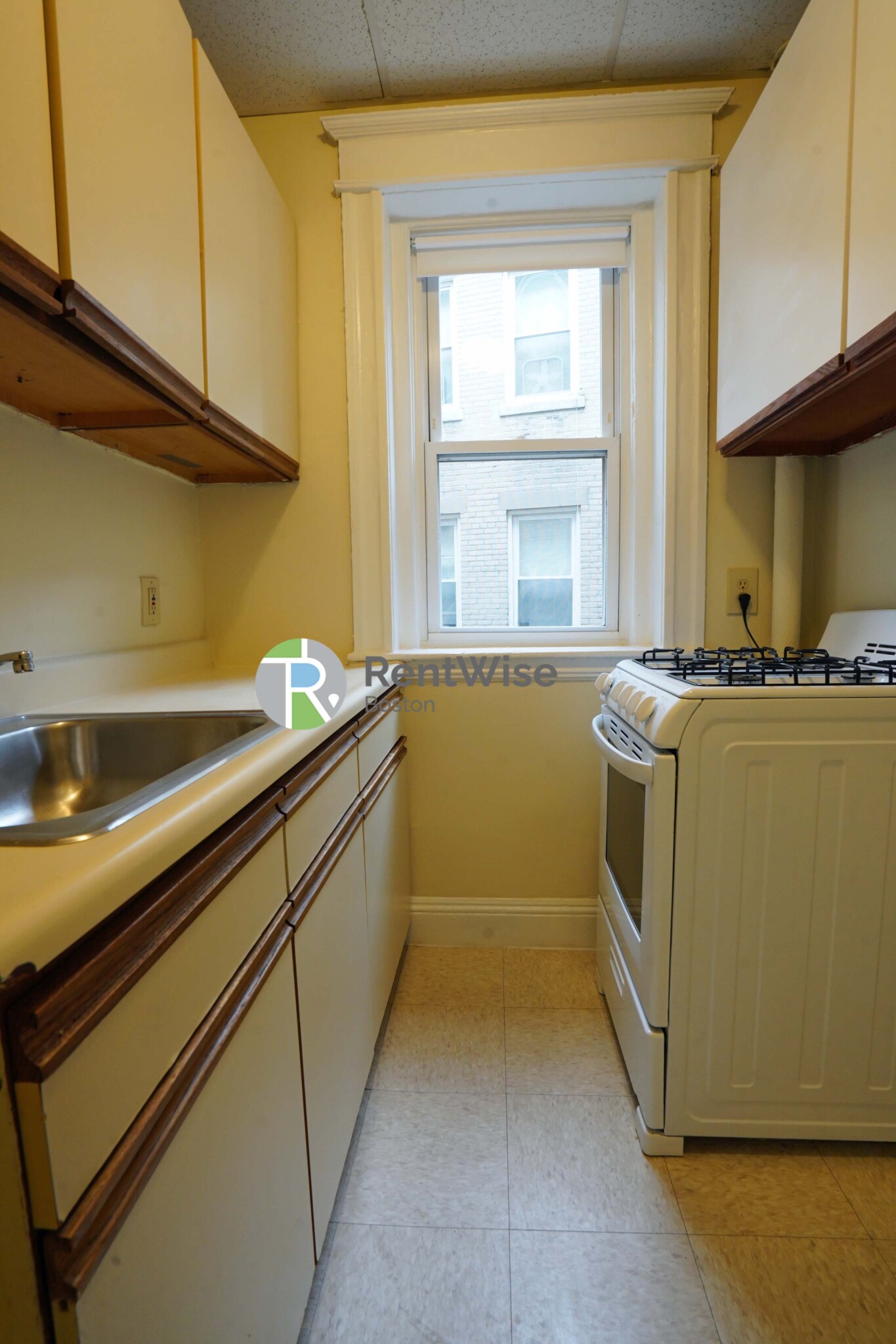 60 Woodstock Ave, Brighton