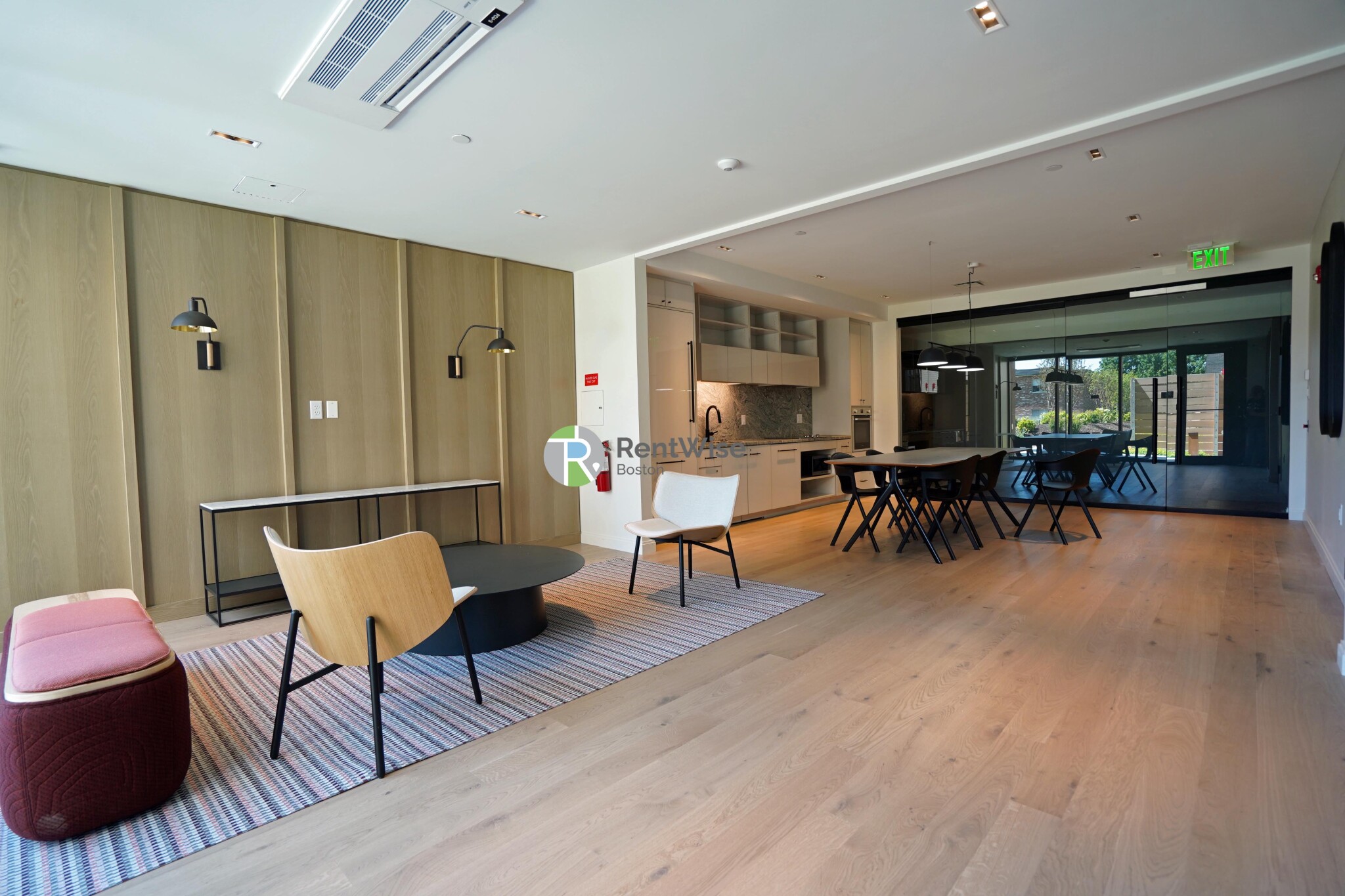 55 Brighton Ave, Allston