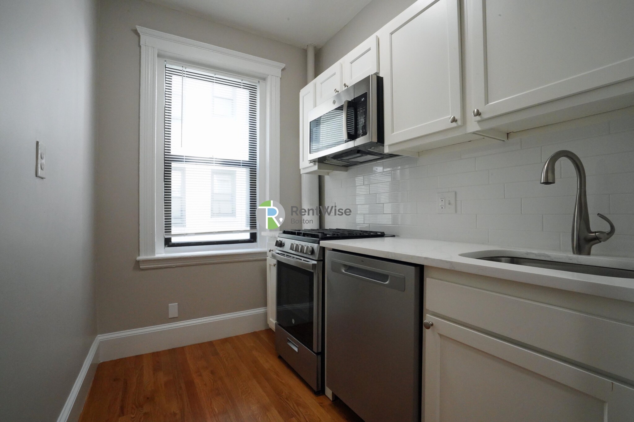 7 Carol Ave, Brighton