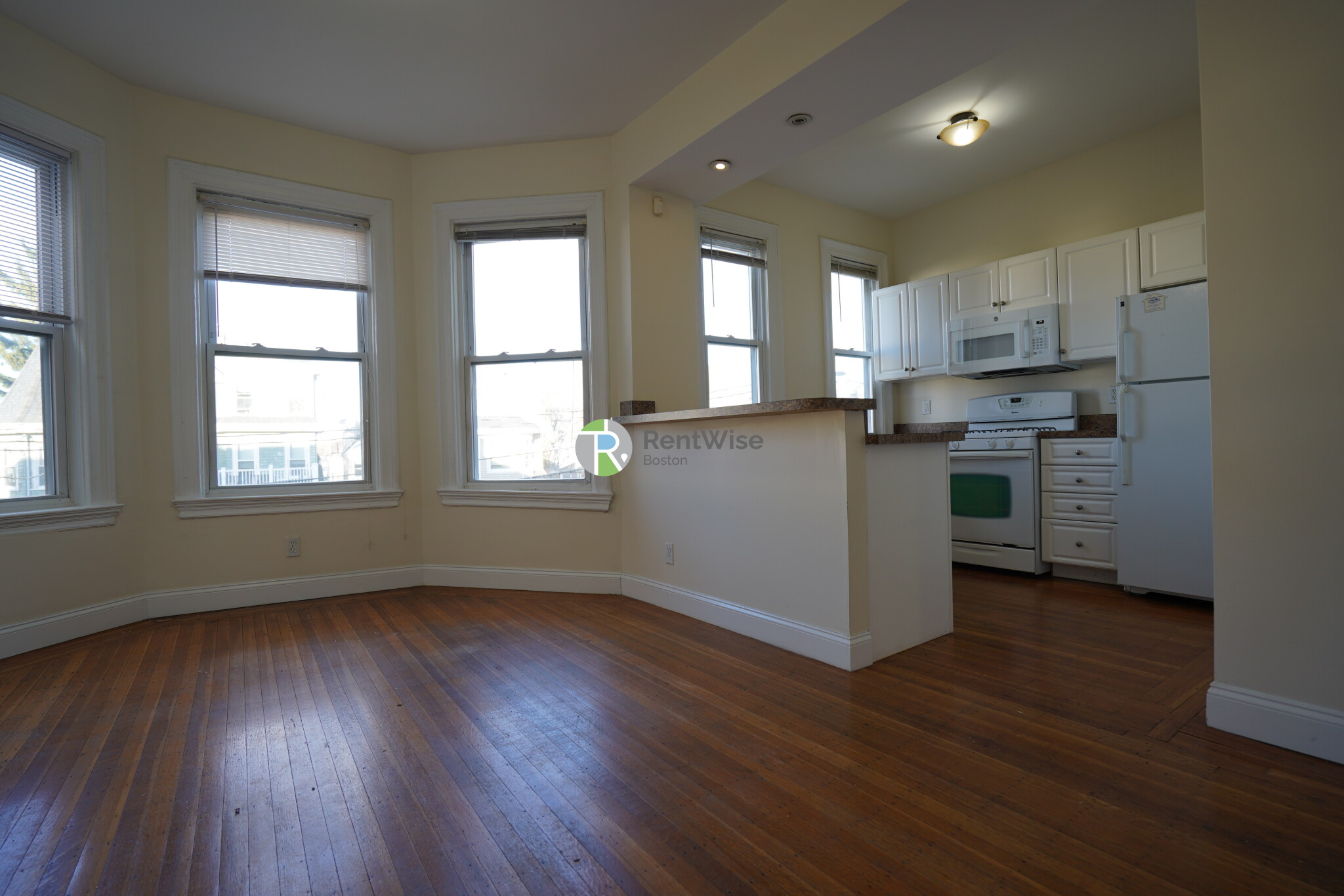 53 Ashford St, Allston