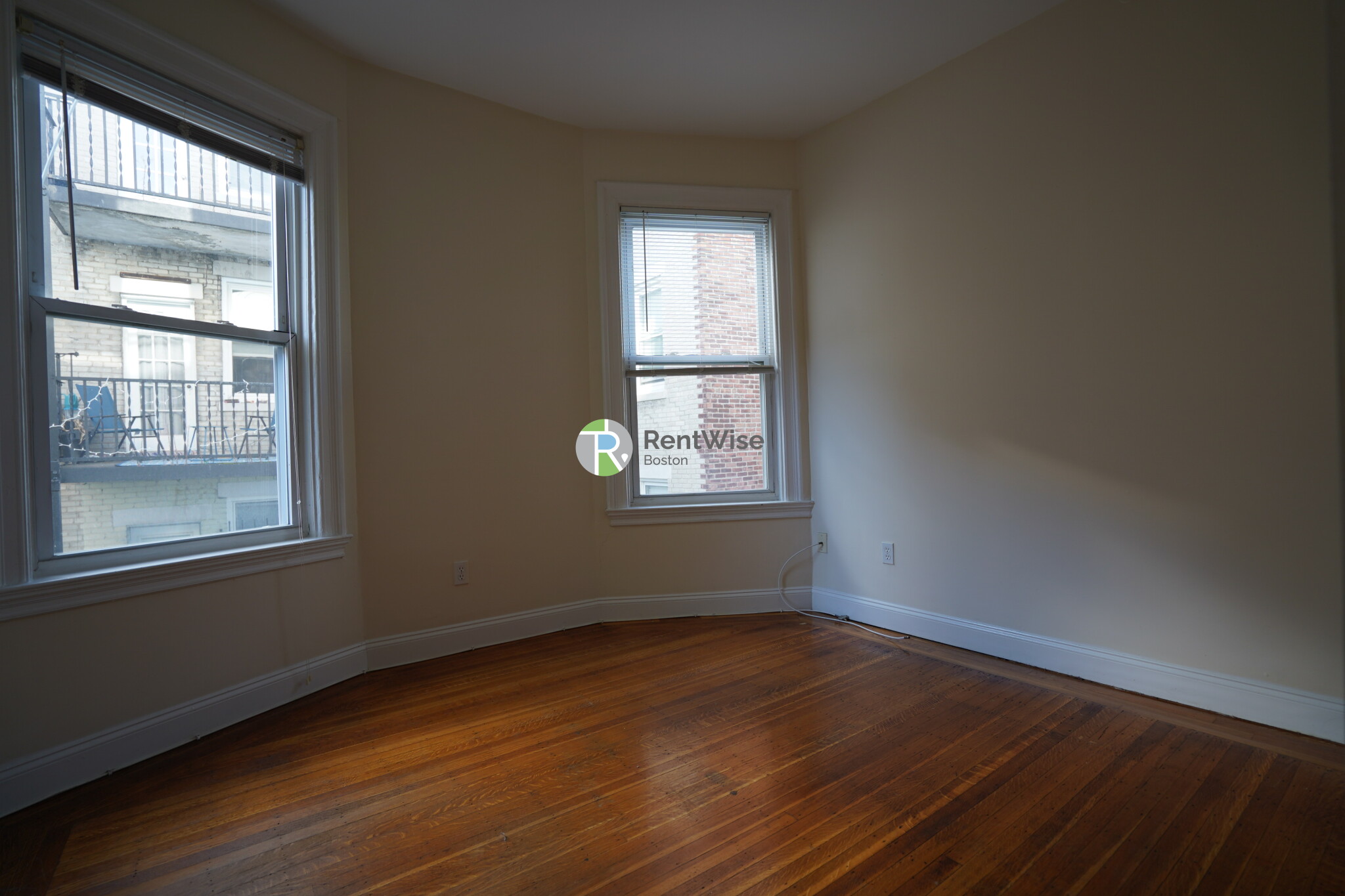 53 Ashford St, Allston