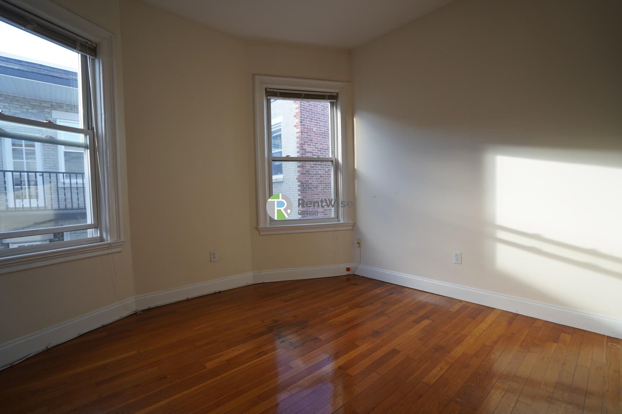 53 Ashford St, Allston