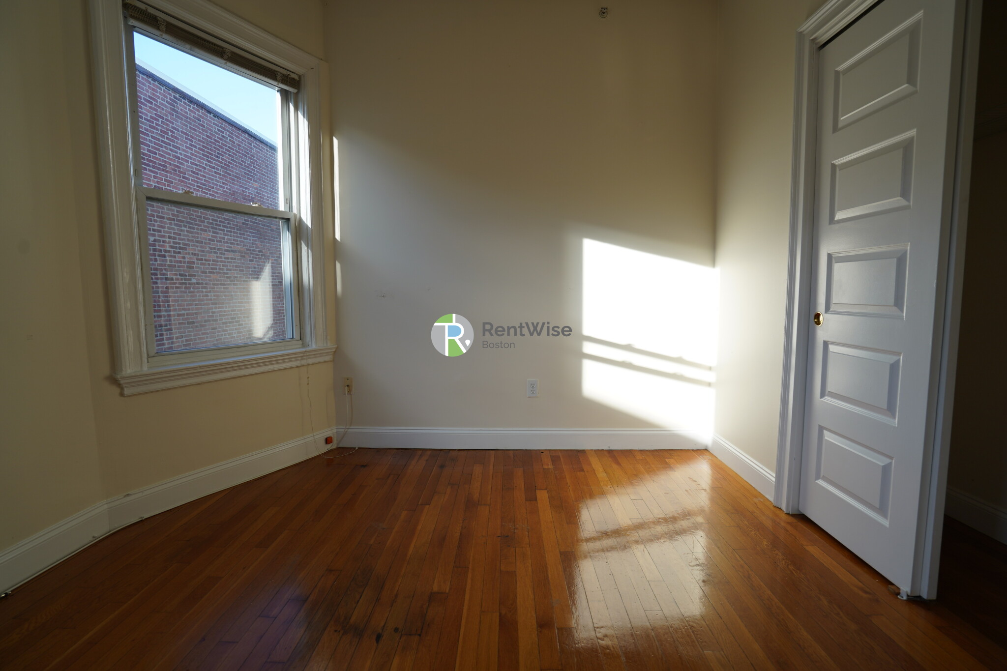 53 Ashford St, Allston