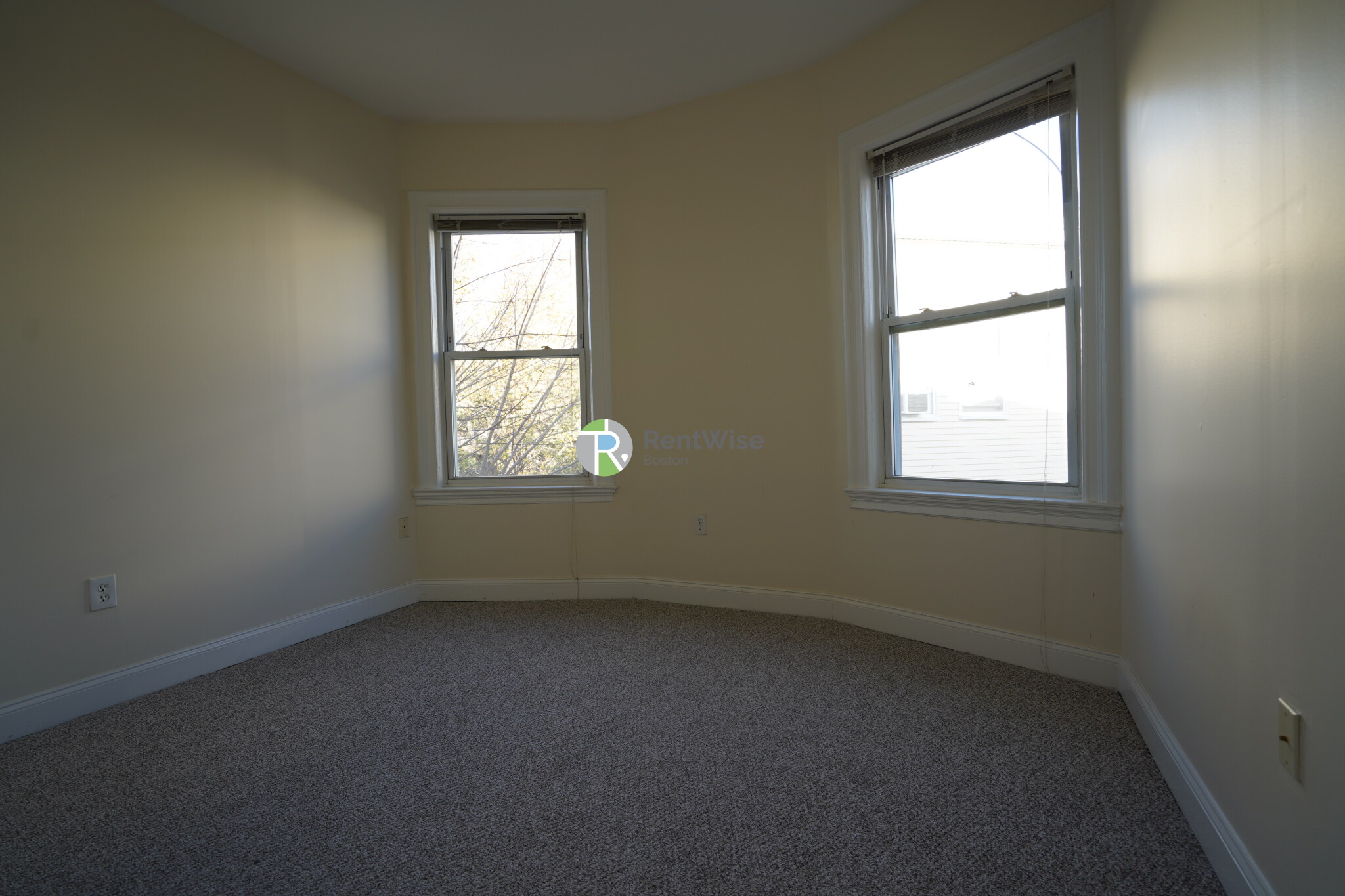 55 Ashford St, Allston