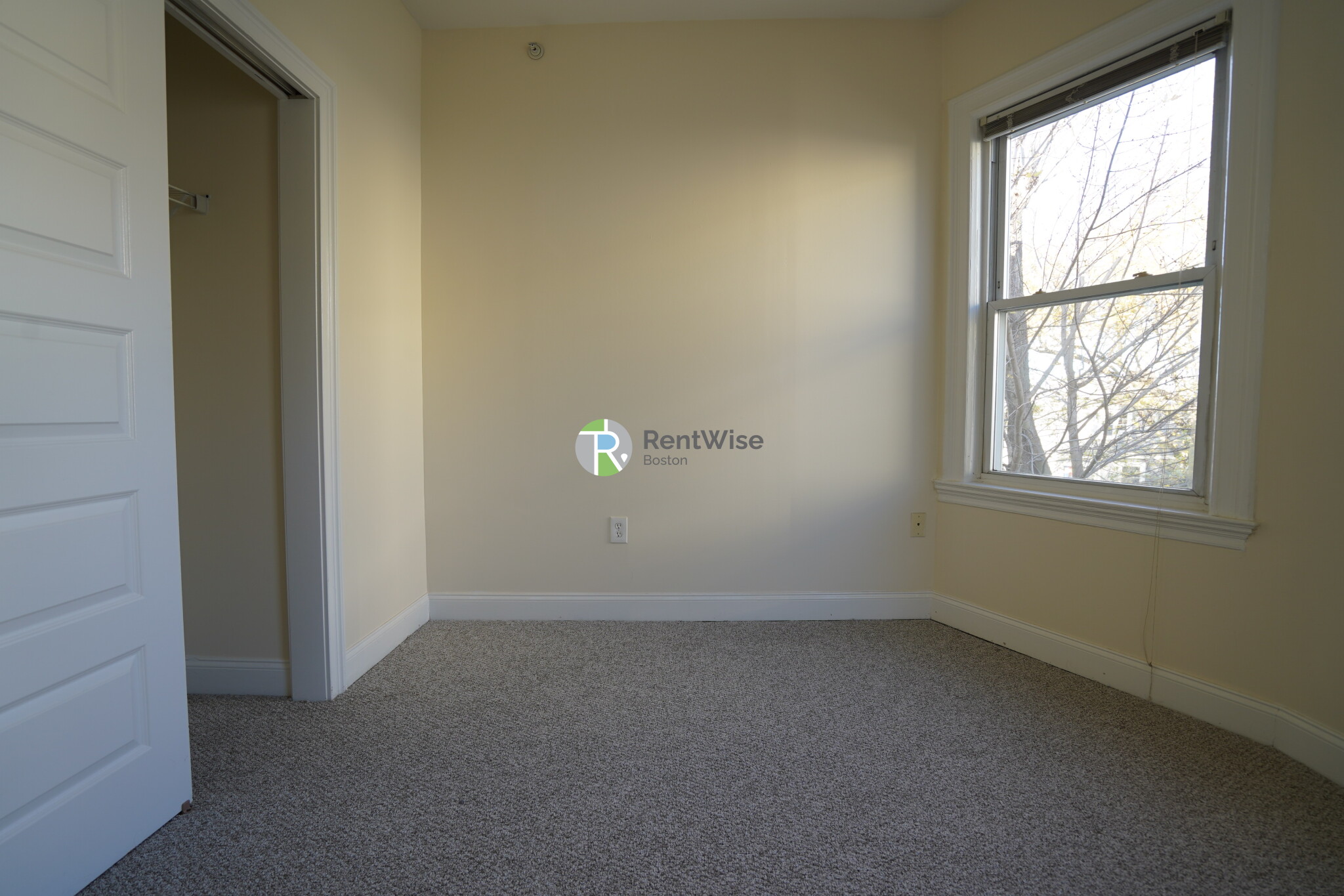 55 Ashford St, Allston