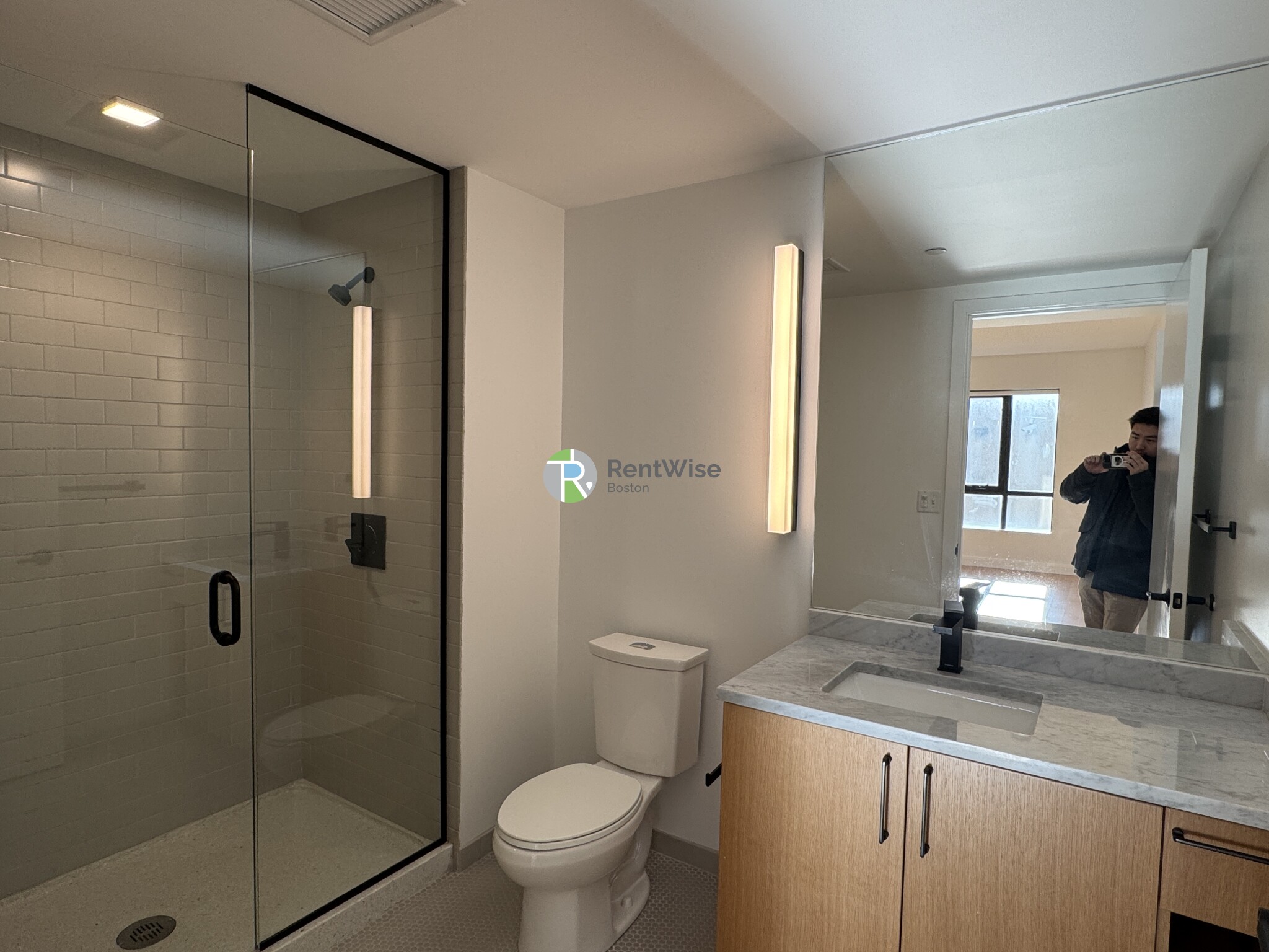 83 Gardner St, Allston