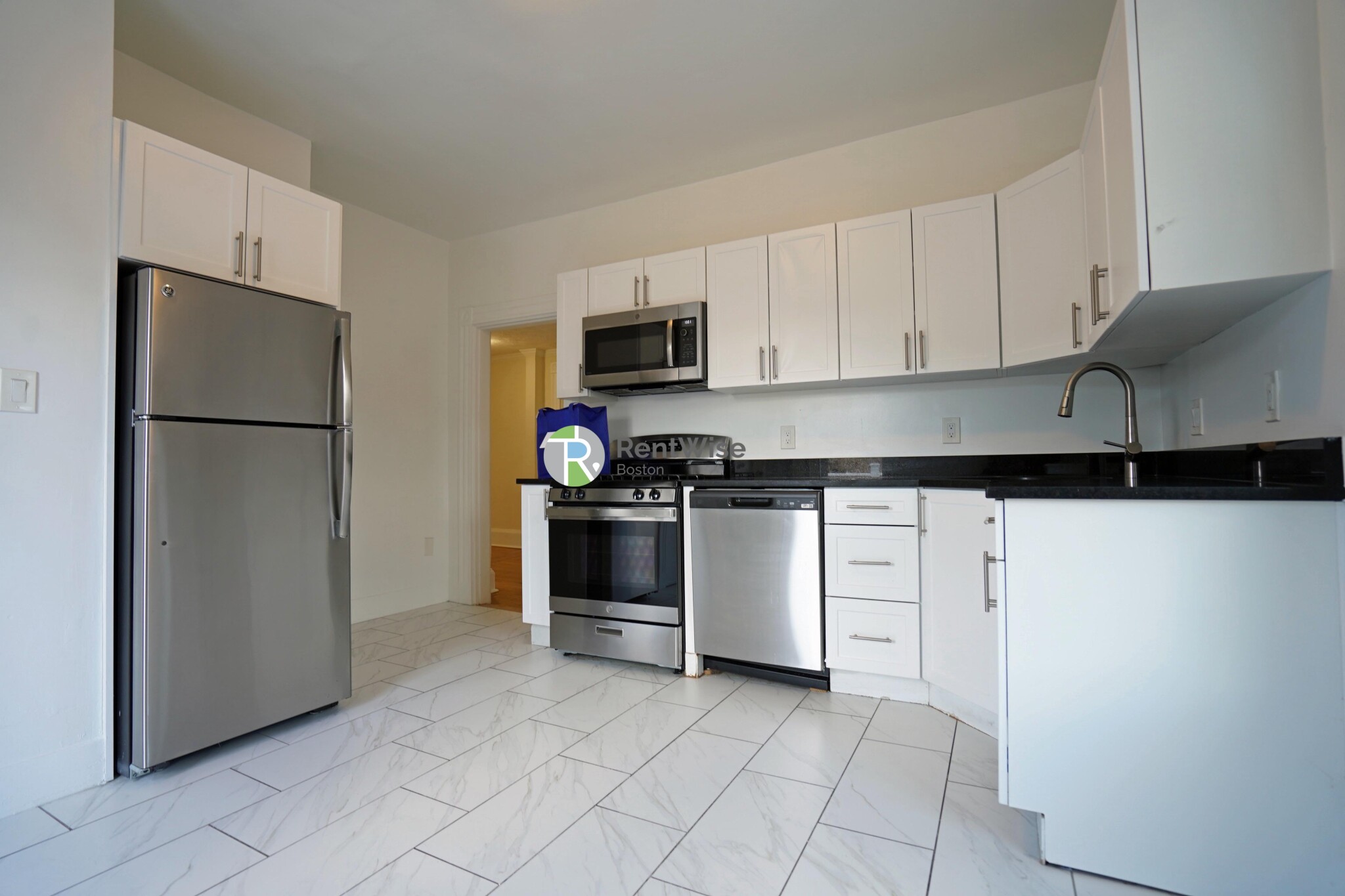 77 Lanark Rd, Brighton