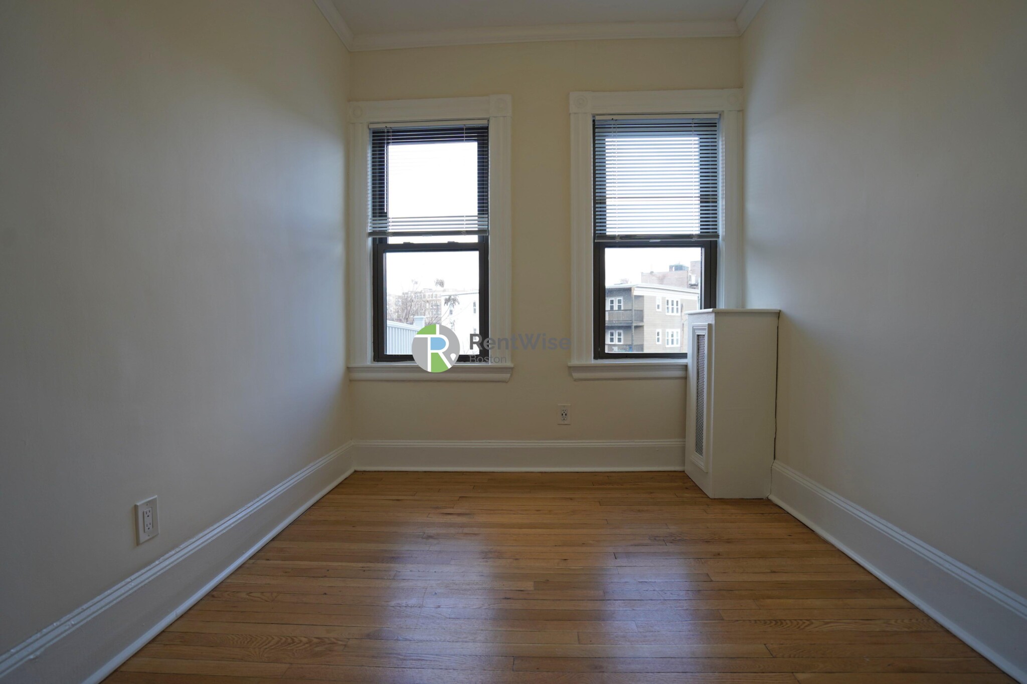 77 Lanark Rd, Brighton