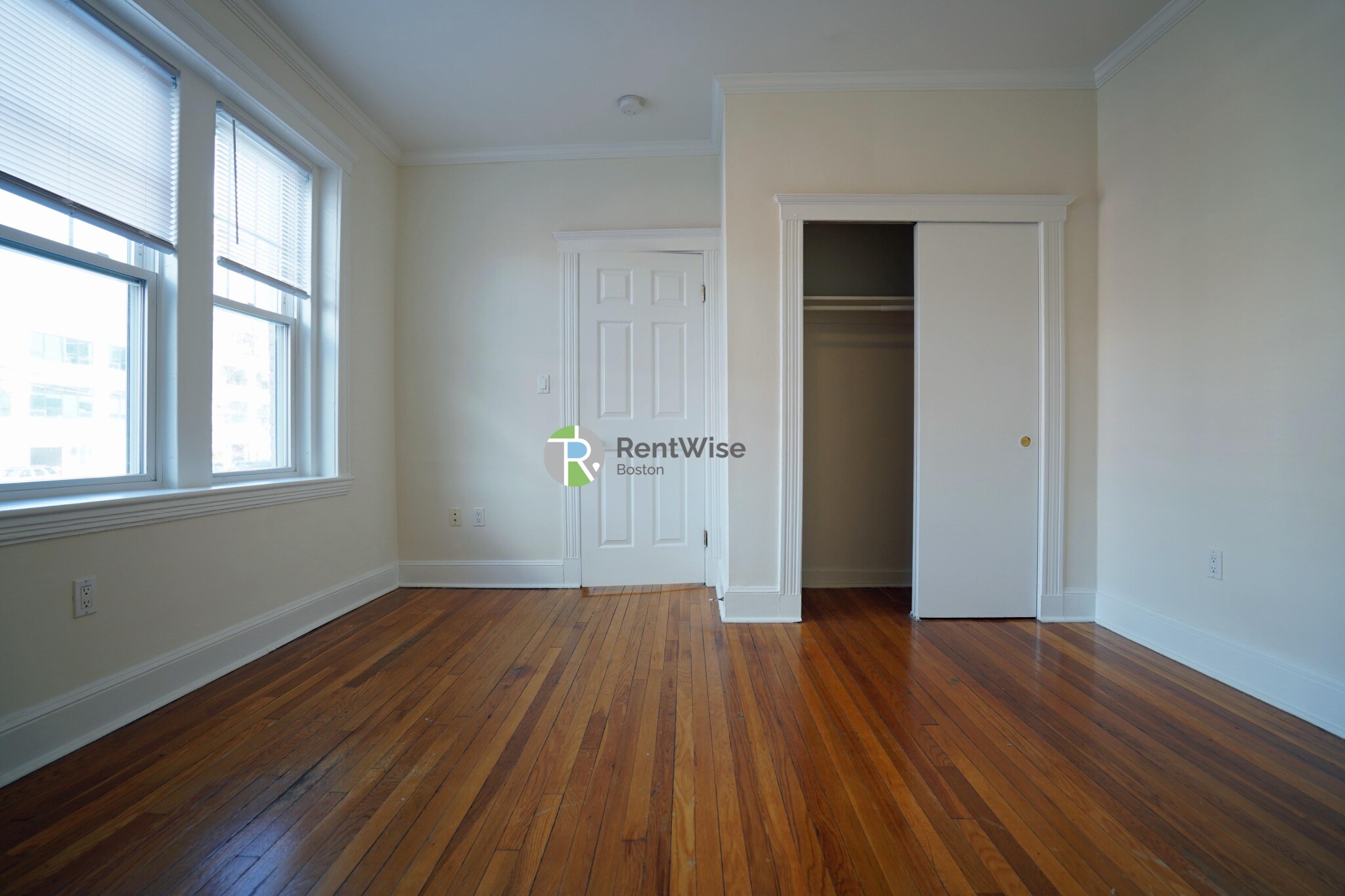 111 Kilsyth Rd, Brighton