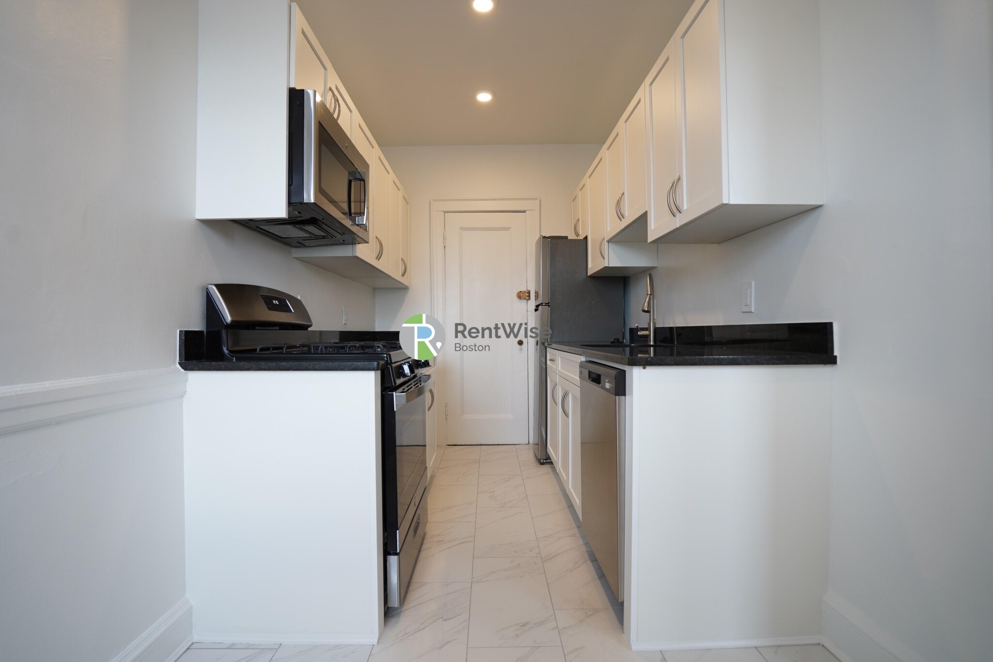 100 Kilsyth Rd, Brighton