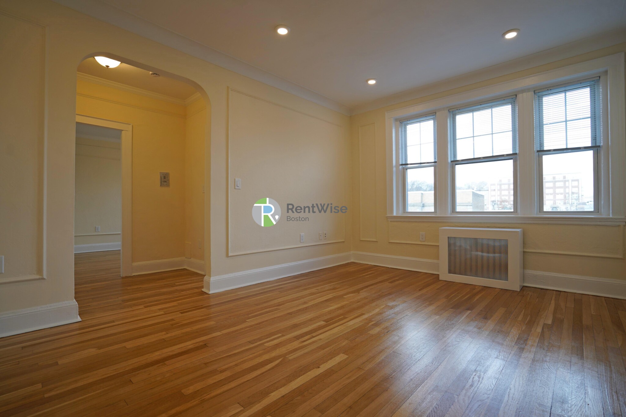 100 Kilsyth Rd, Brighton