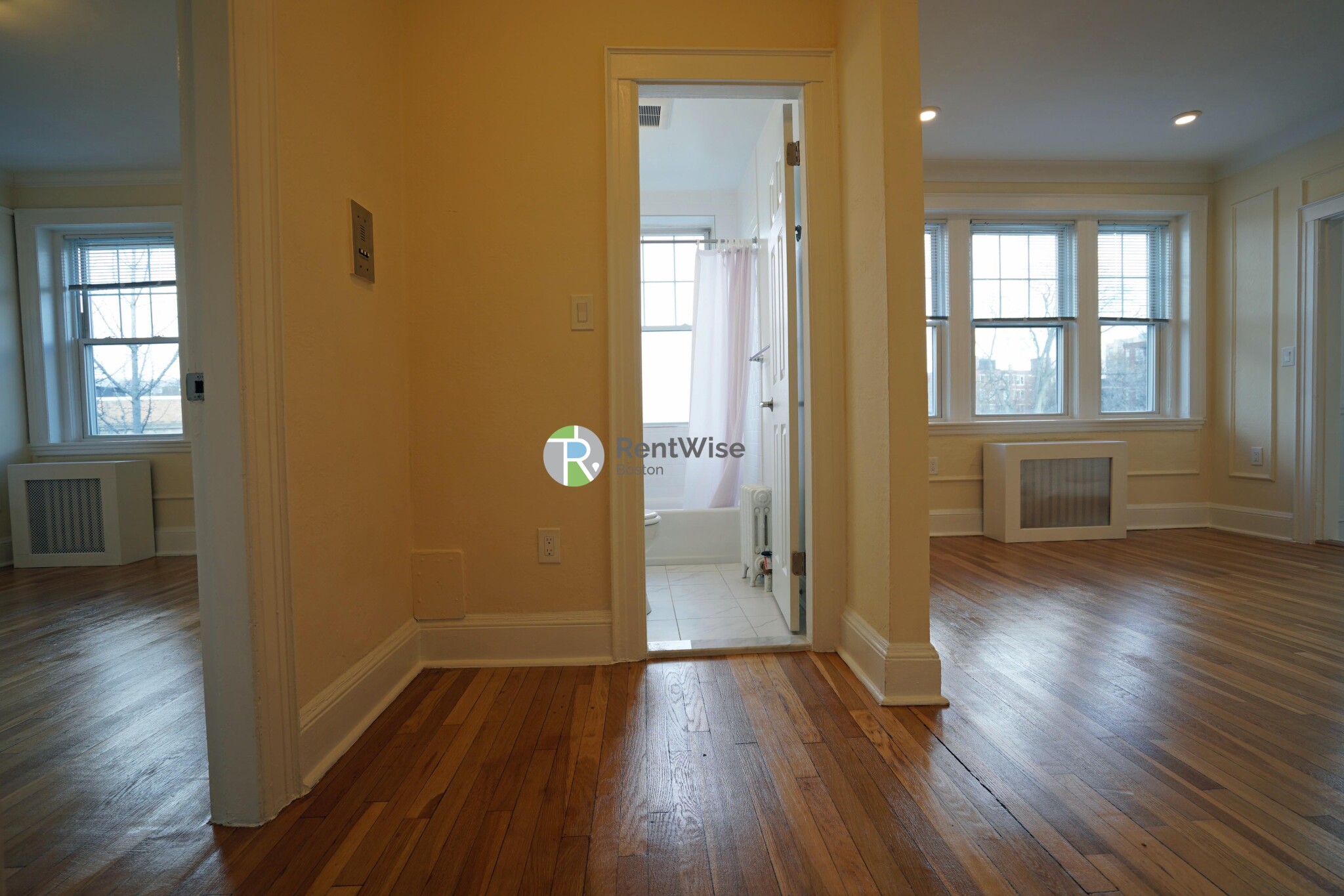 100 Kilsyth Rd, Brighton