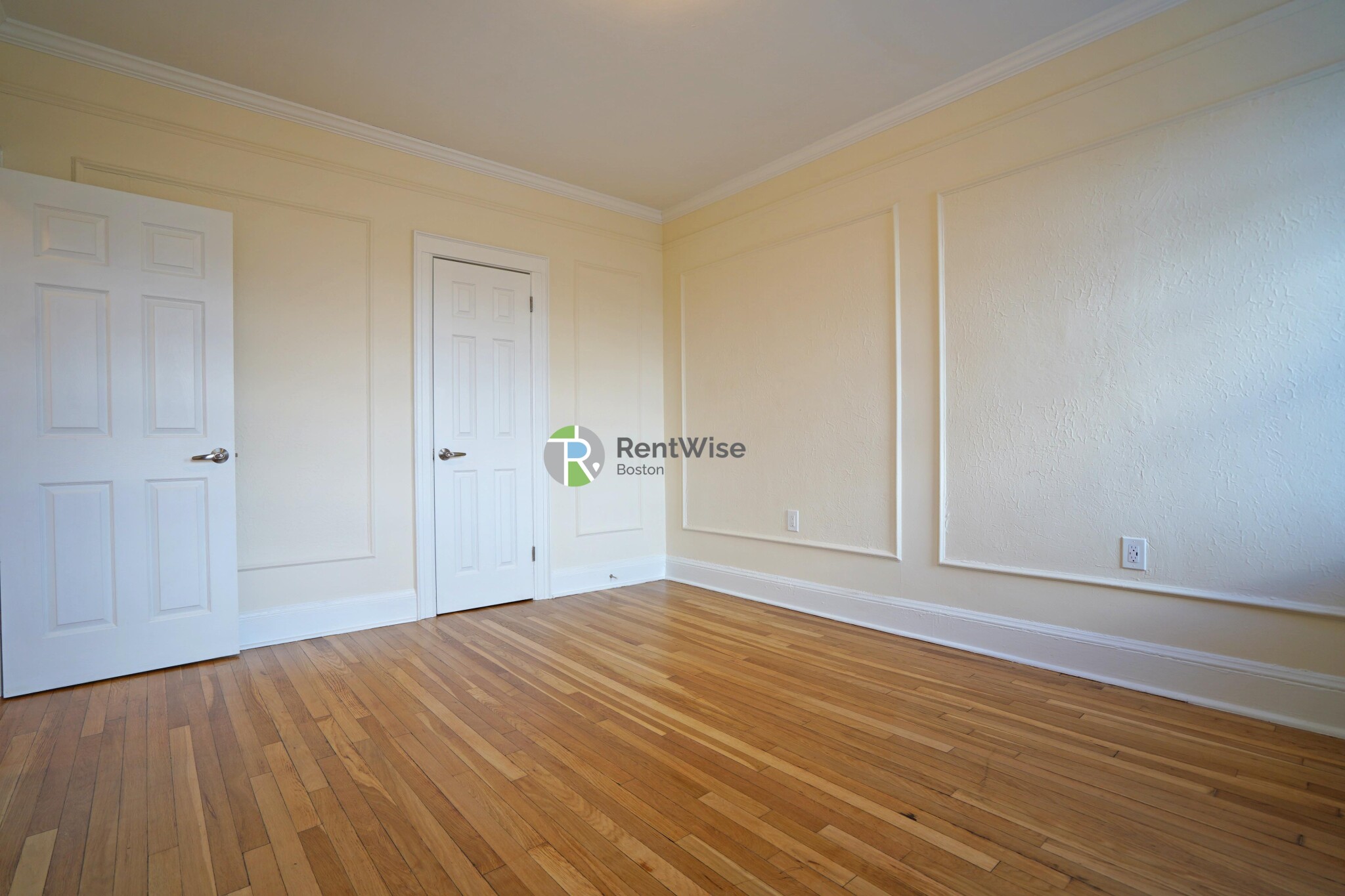 100 Kilsyth Rd, Brighton