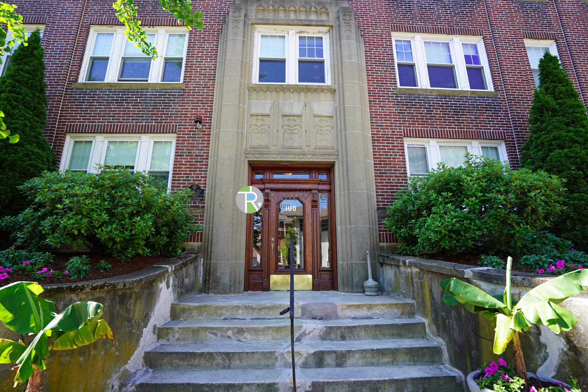 100 Kilsyth Rd, Brighton