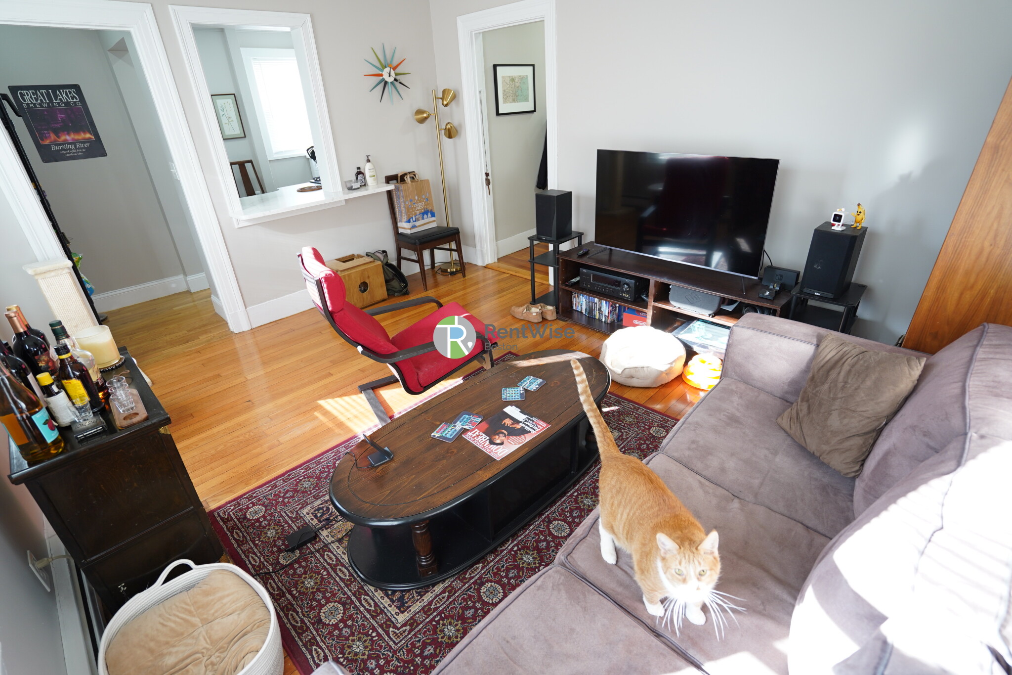 5 Ashford Ct, Allston