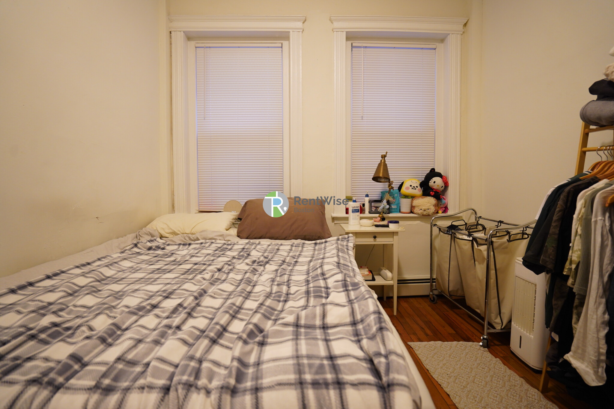 86 Brainerd Rd, Allston